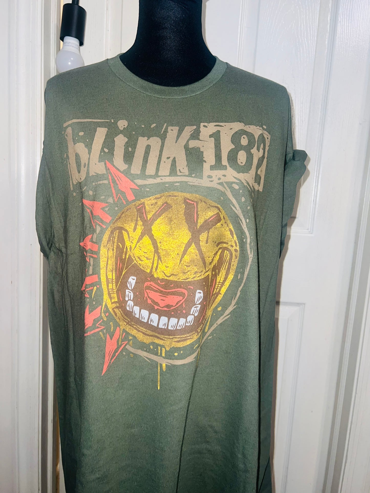 Blink 182 Oversized Distressed Tee