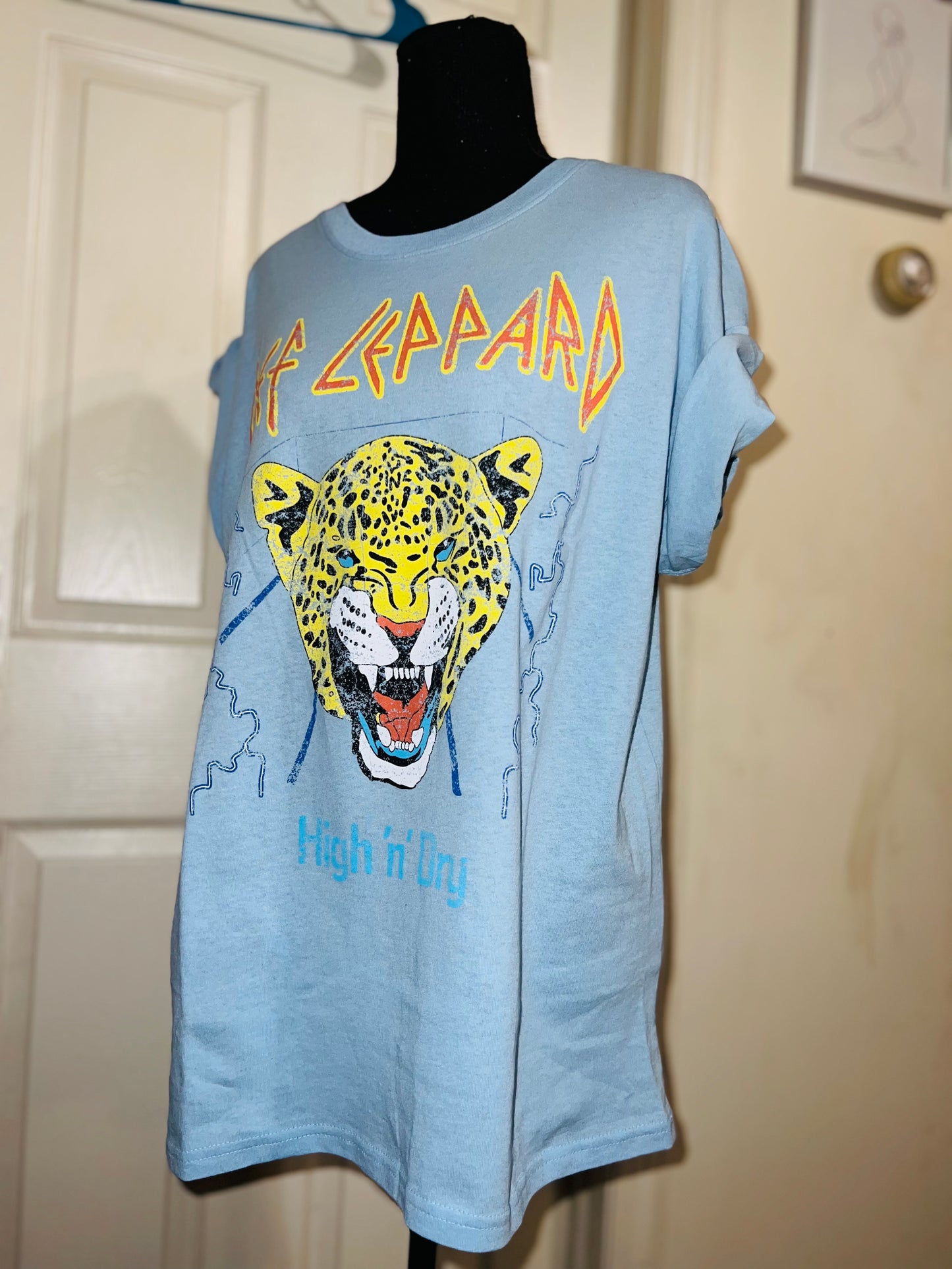 Def Leppard Oversized Distressed Tee