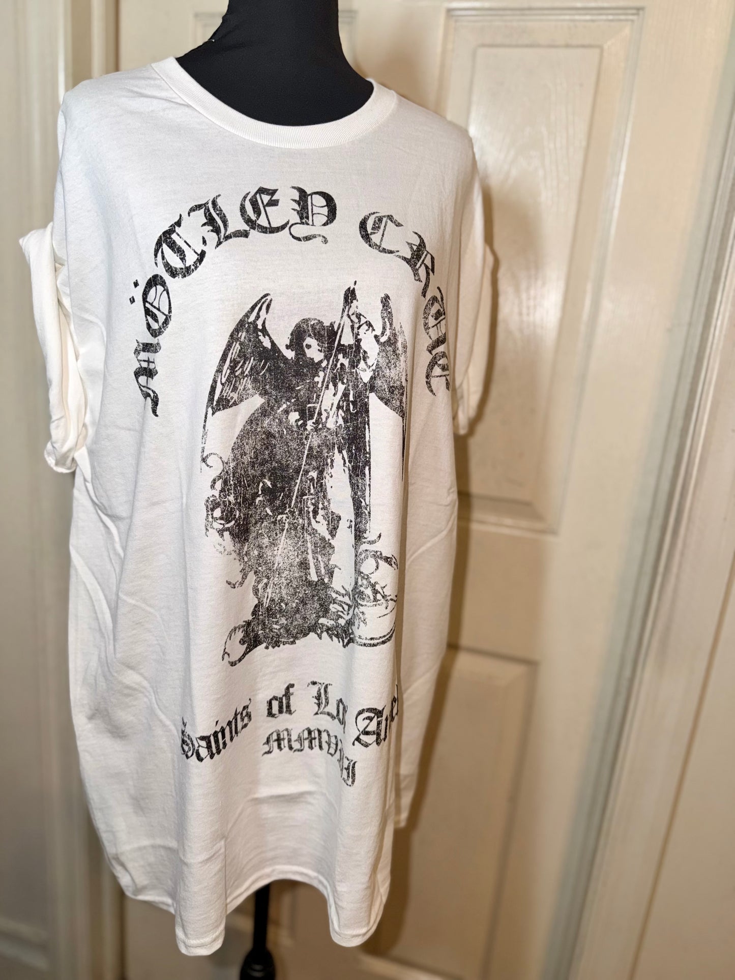 Motley Crue Oversized Distressed Tee