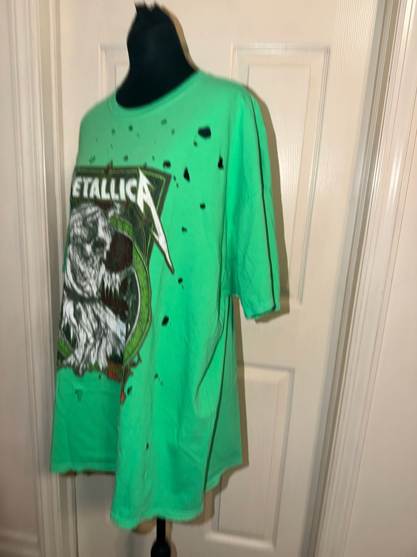 Metallica Oversized Distressed Tee