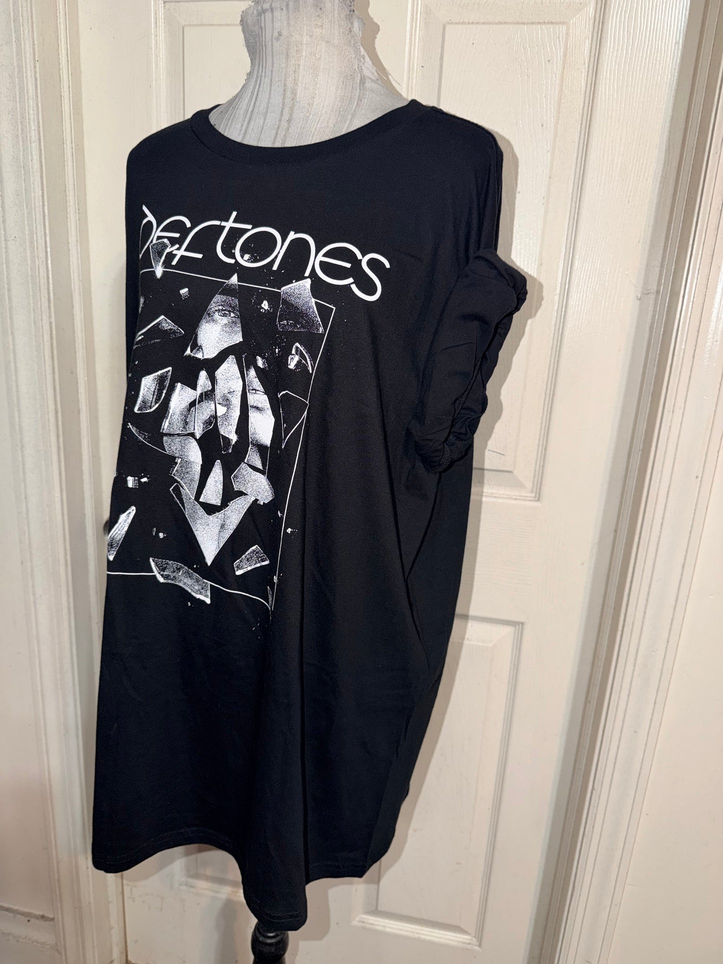 Deftones Oversized Distressed Tee