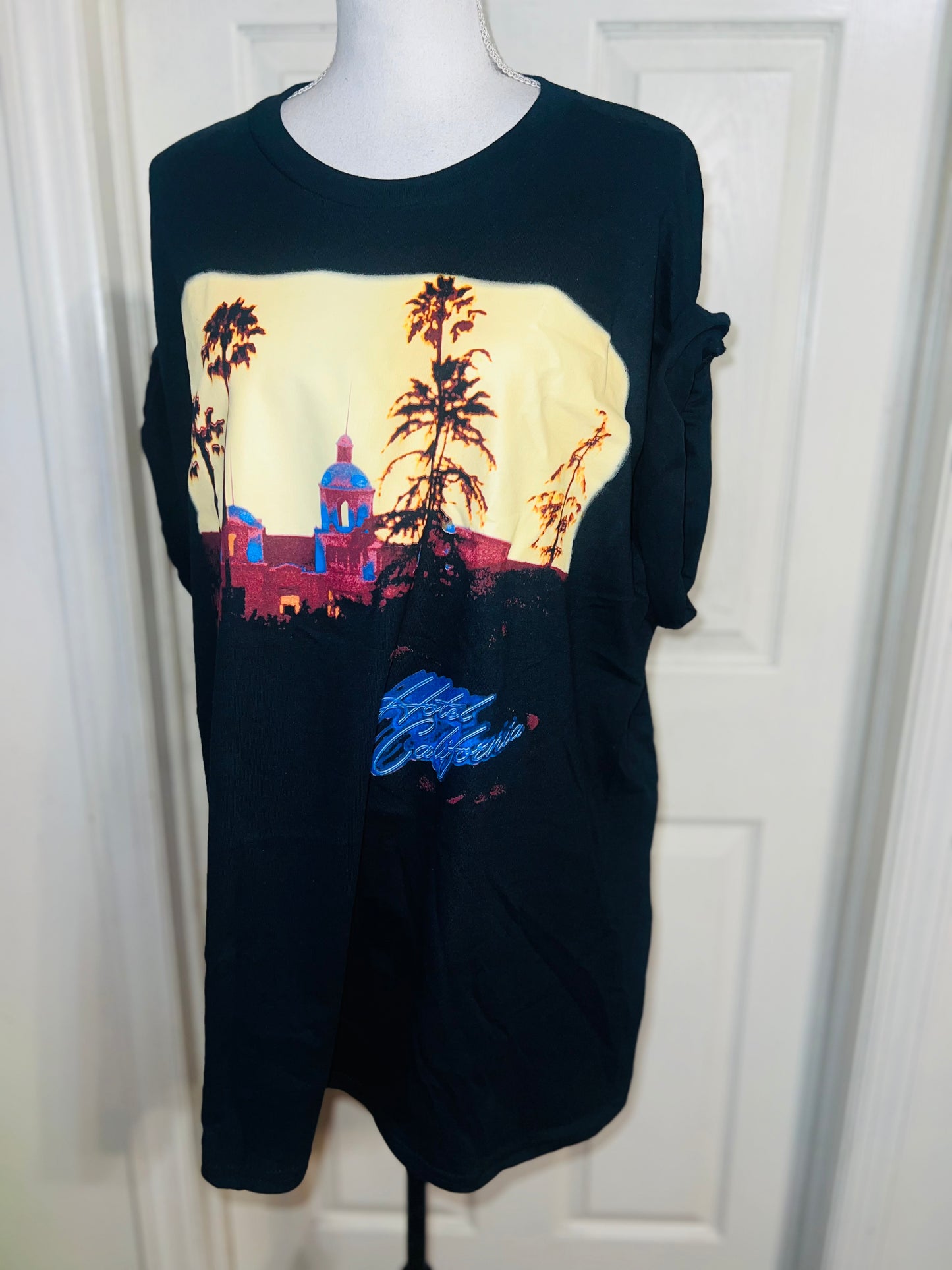 The Eagles Oversized Distressed Tee
