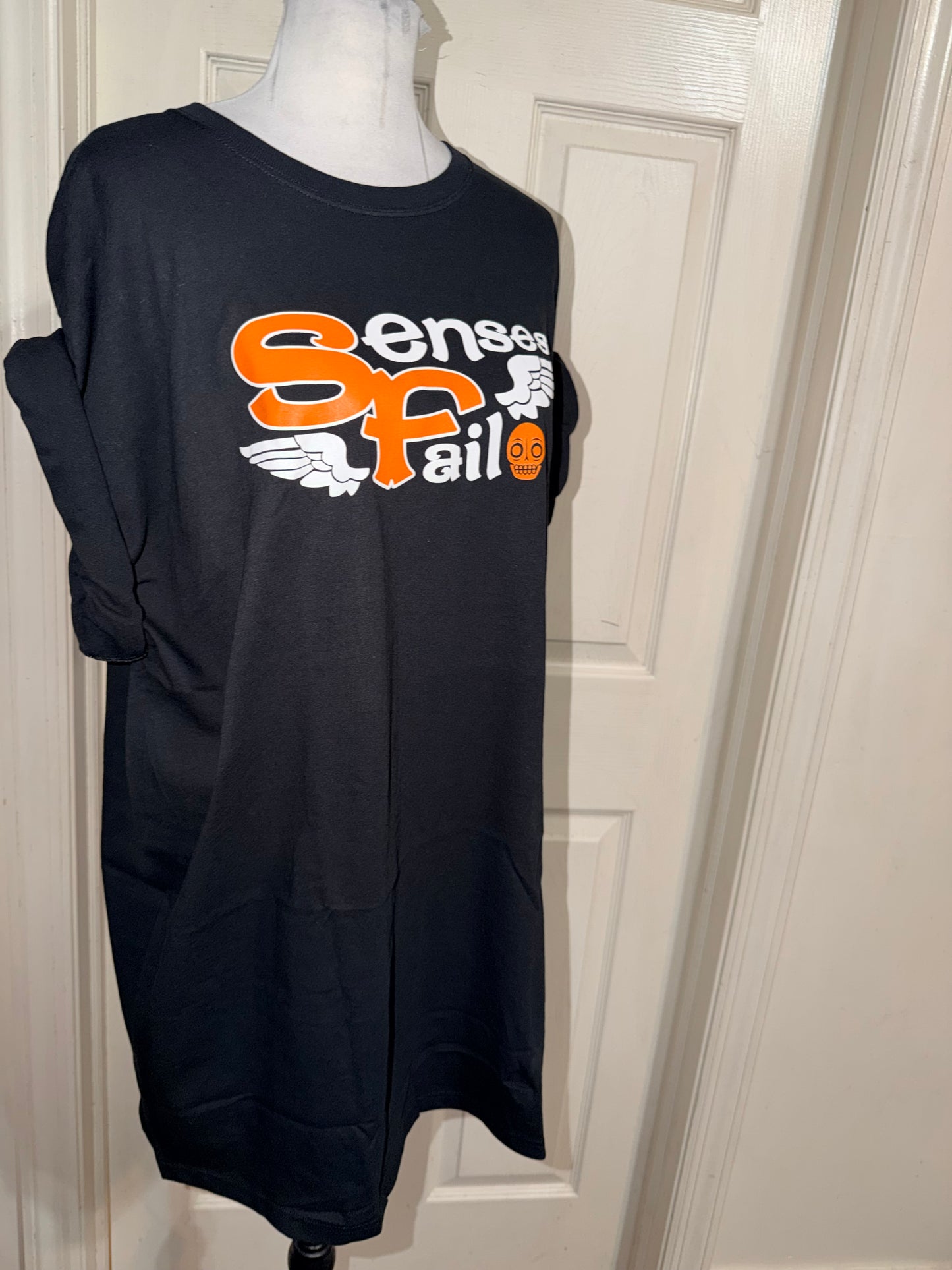 Senses Fail Oversized Distressed Tee