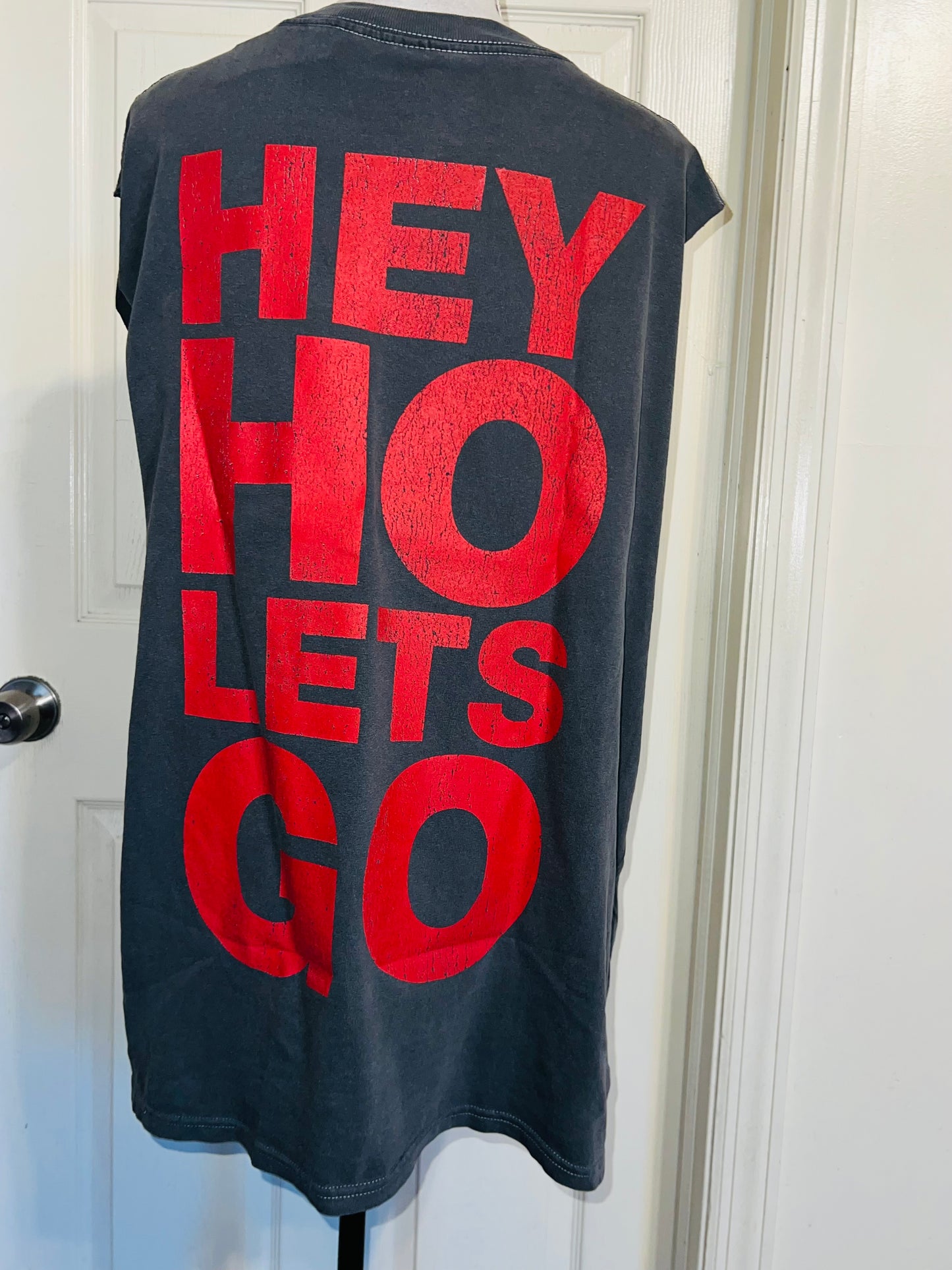 Ramones Oversized Double Oversized Distressed Tann