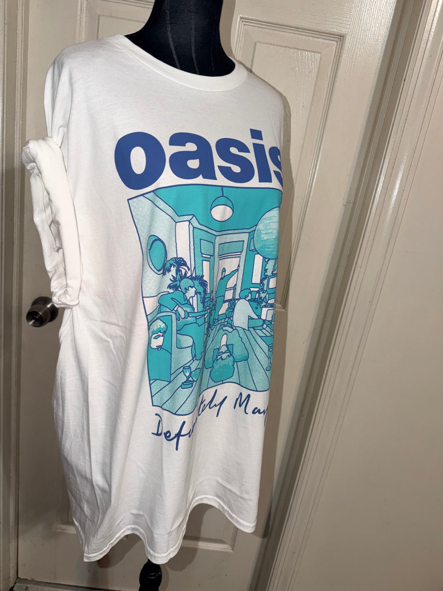 Oasis Oversized Distressed Tee