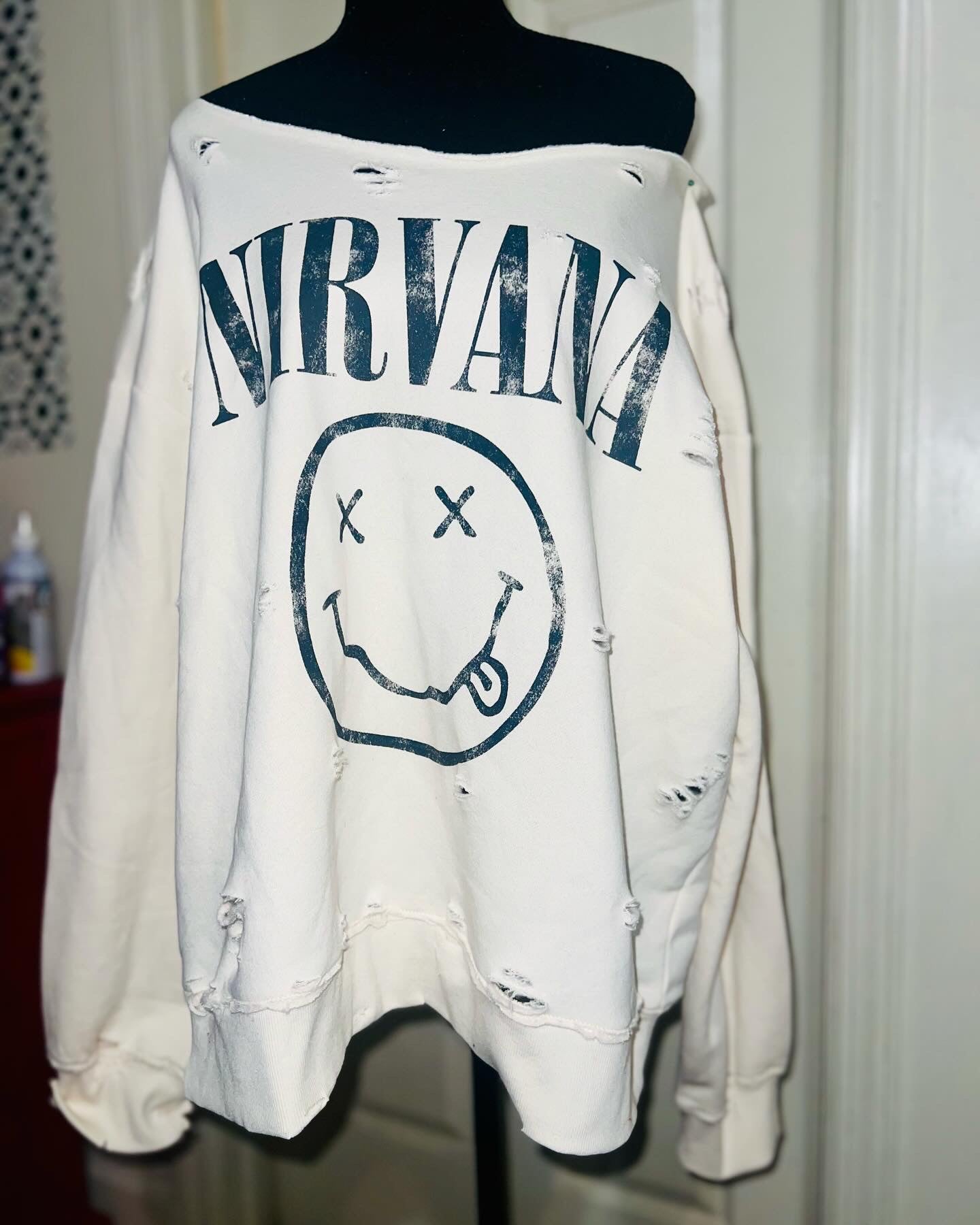 Nirvana Oversized Cream Sweatshirt