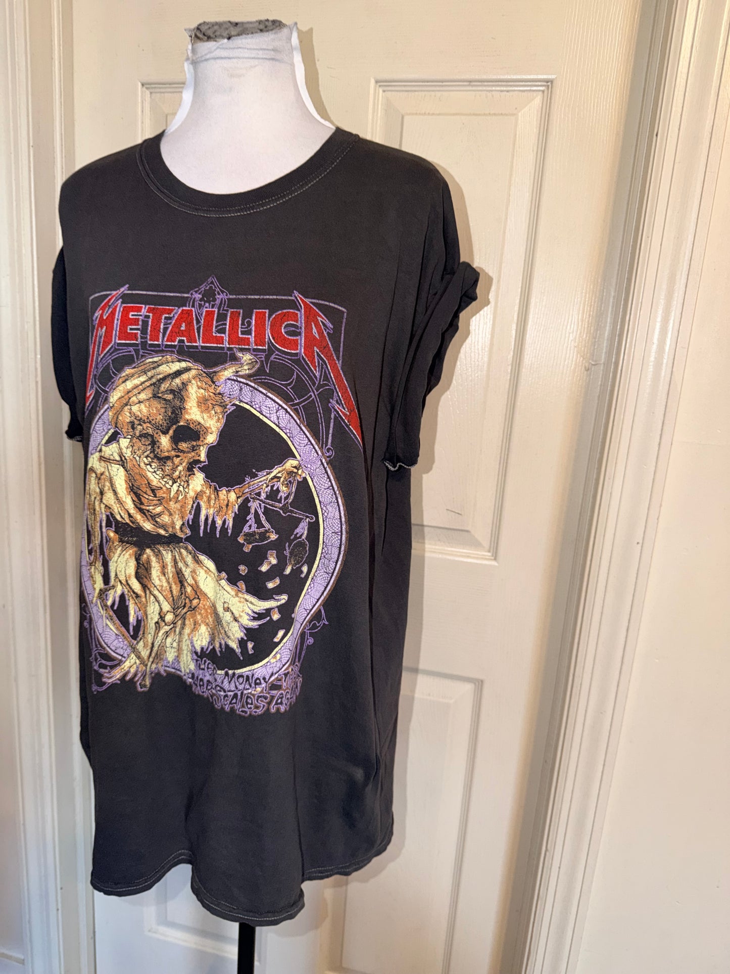 Metallica Oversized Distressed Tee
