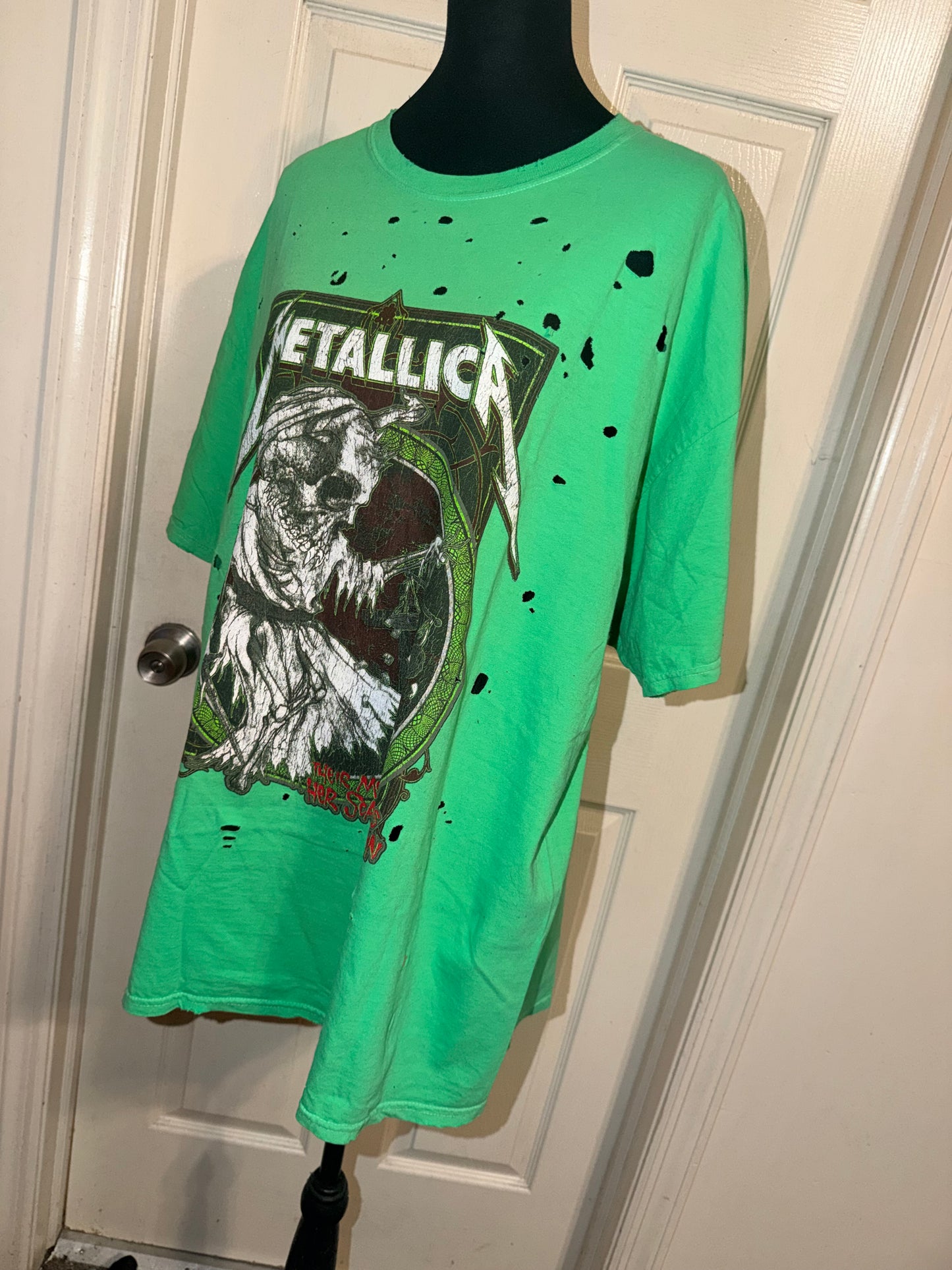 Metallica Oversized Distressed Tee