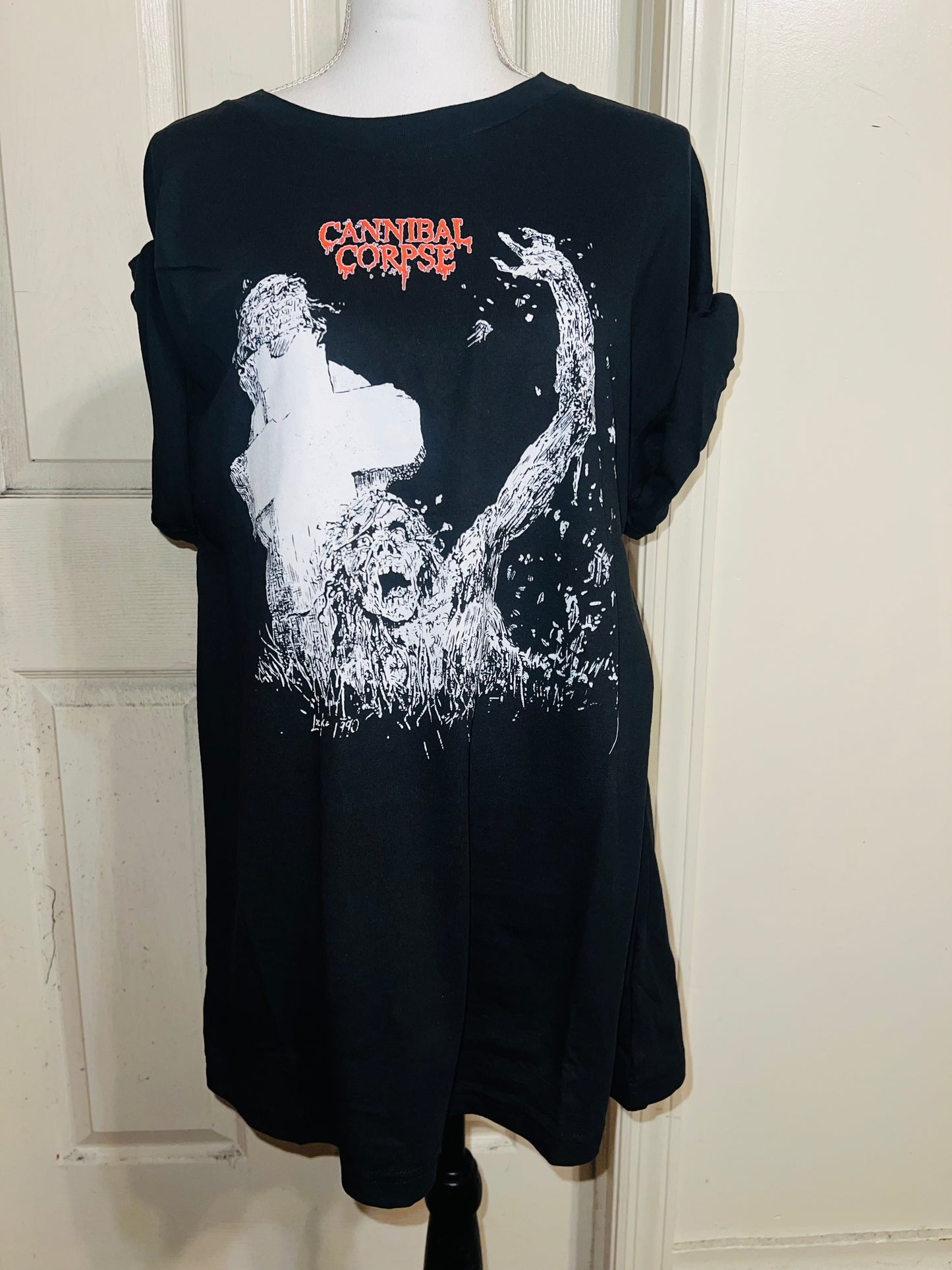 Cannibal Corpse Oversized Distressed Tee