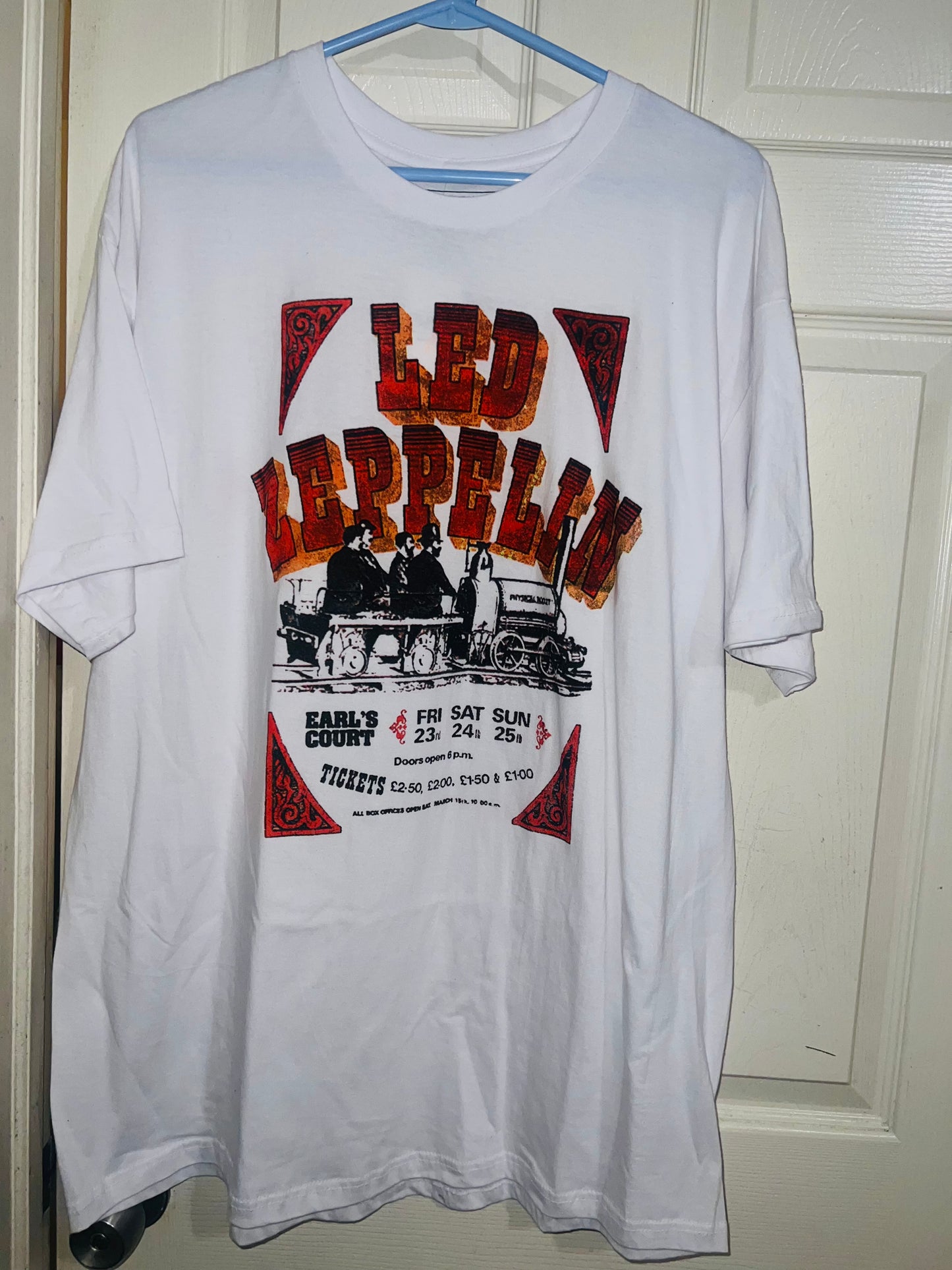 Led Zeppelin Oversized Distressed Tee