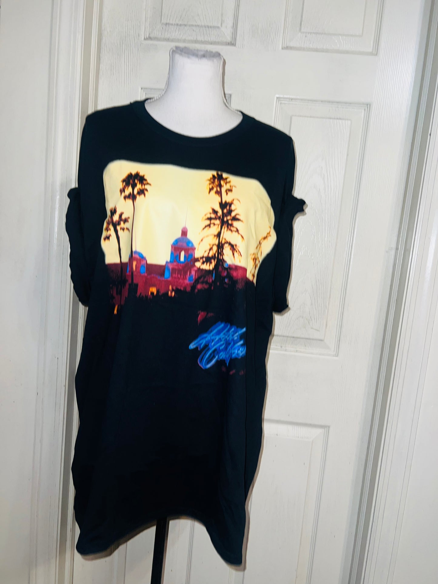 The Eagles Oversized Distressed Tee