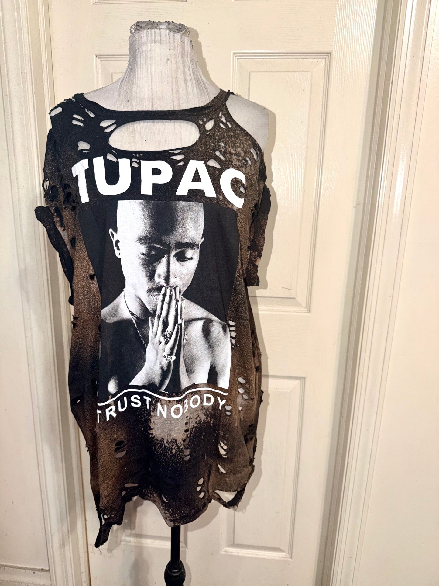 Tupac Bleached Oversized Distressed Tee