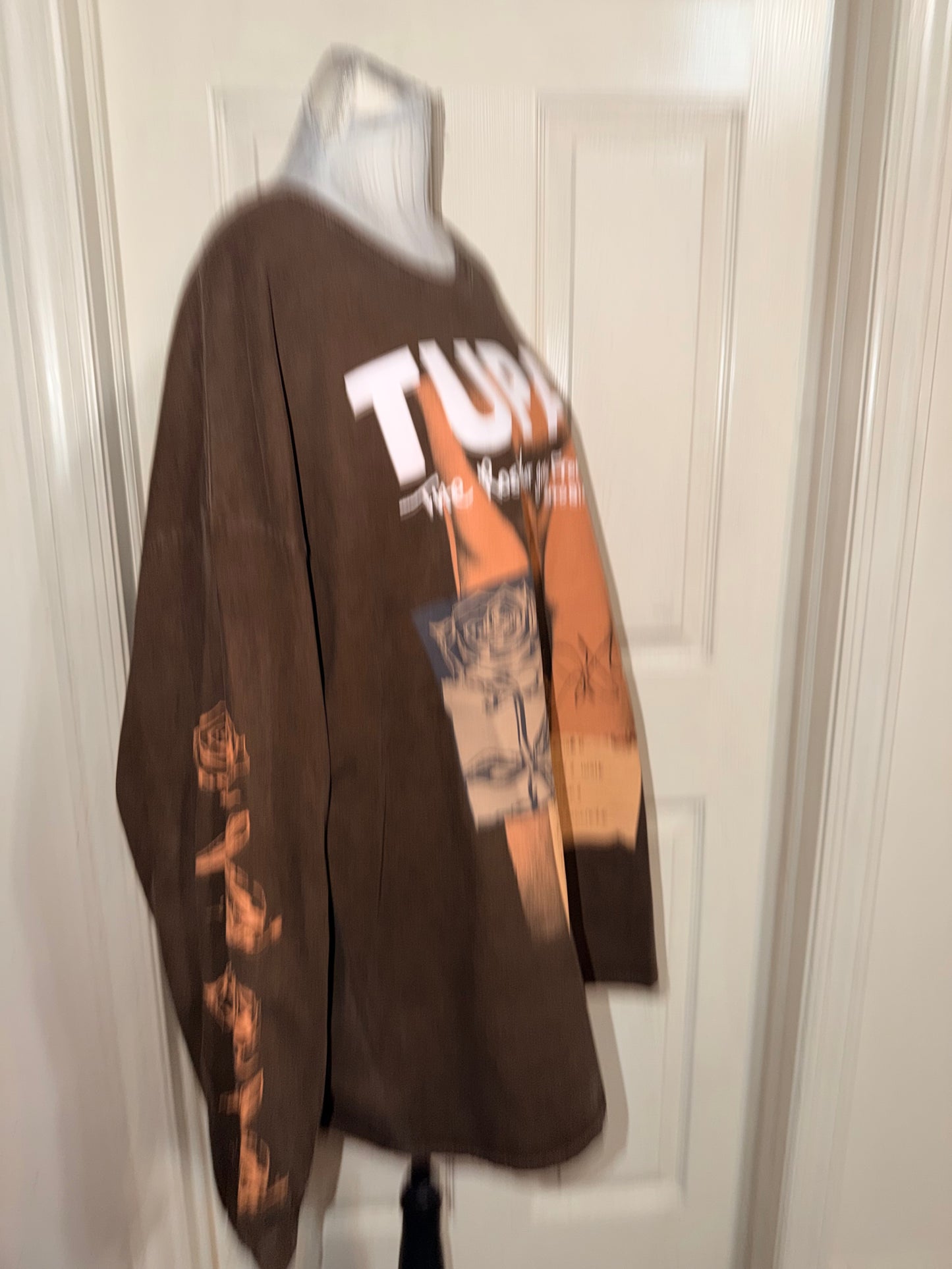Tupac Oversized Distressed Long Sleeve Tee