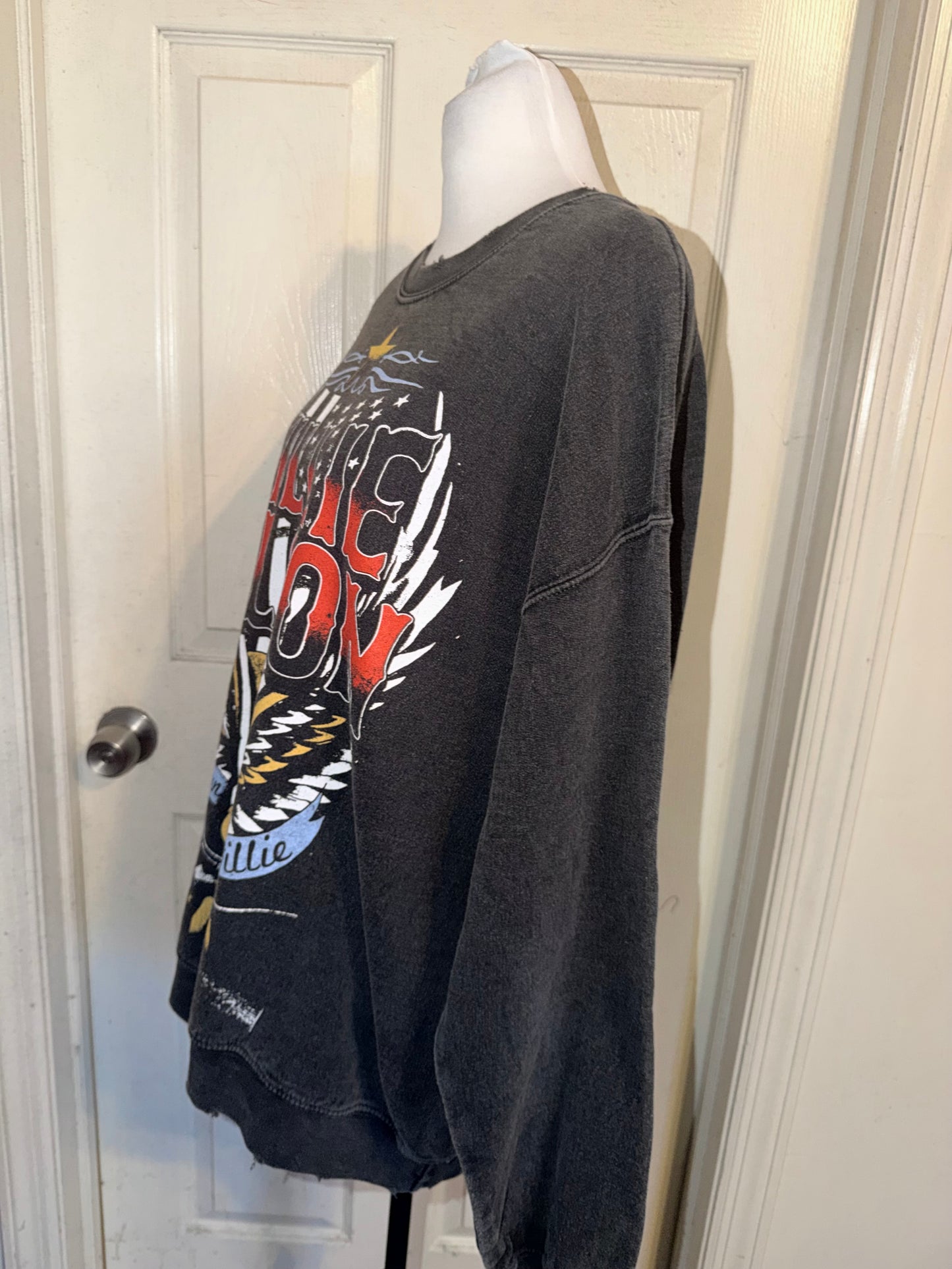 Willie Nelson Oversized Distressed Sweatshirt