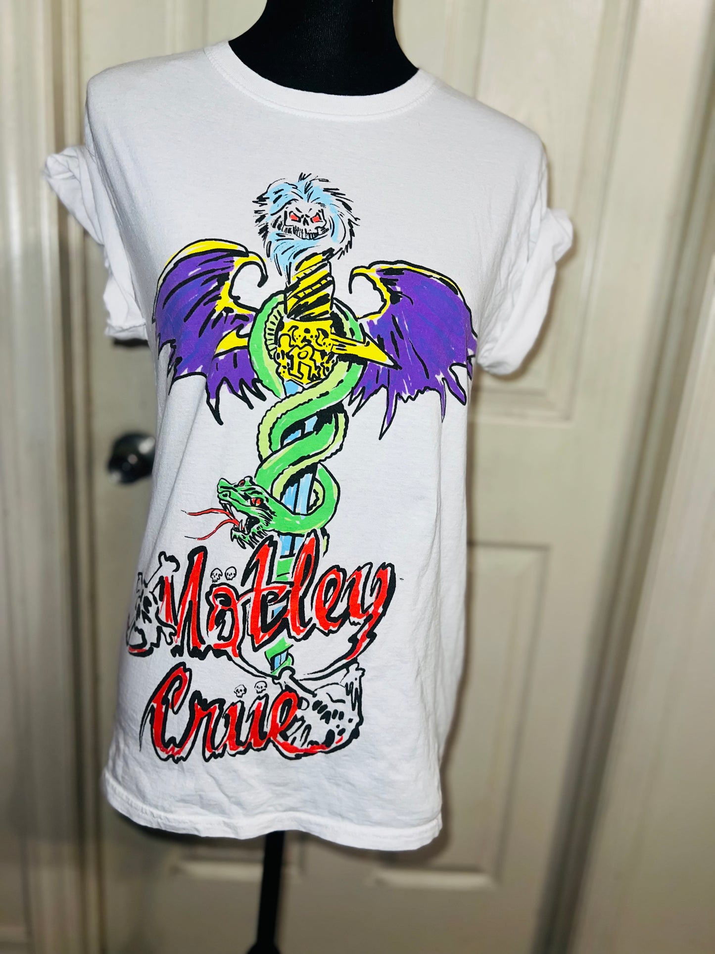 Motley Crue Oversized Distressed Tee