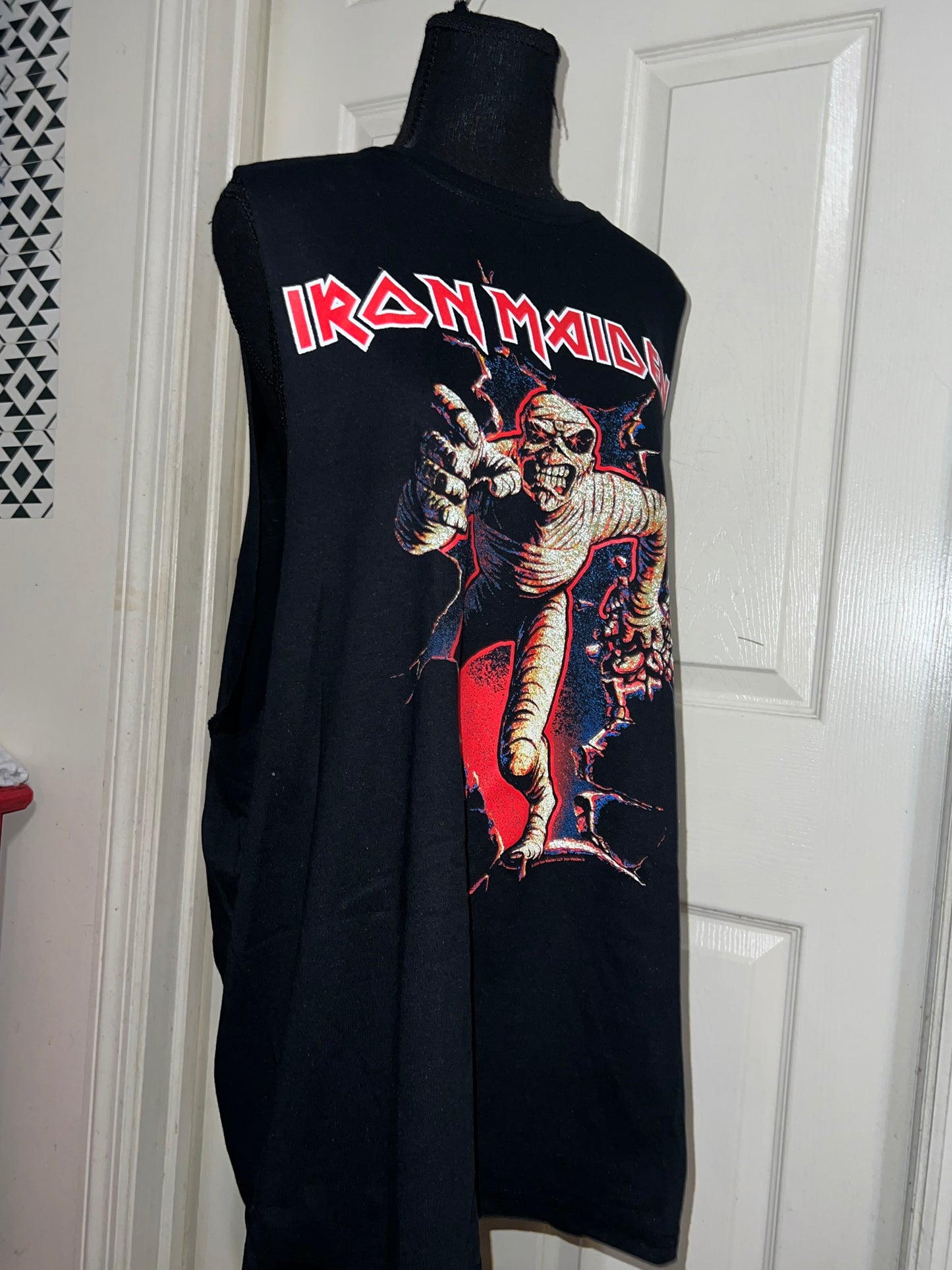 Iron Maiden Oversized Distressed Muscle Tee