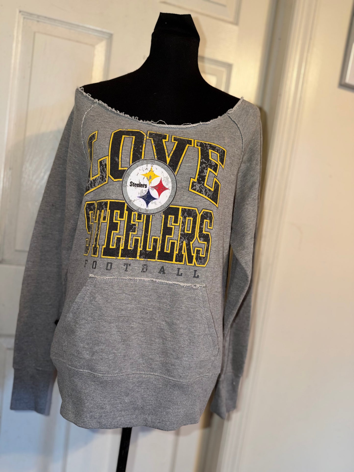 Pittsburgh Steelers Off The Shoulder Oversized Distressed Sweatshirt