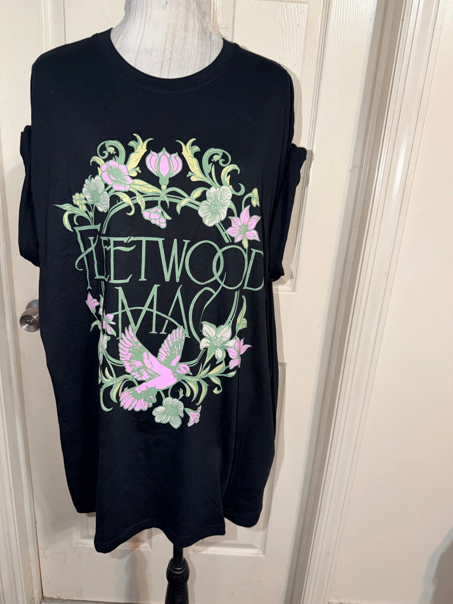 Fleetwood Mac Oversized Distressed Tee