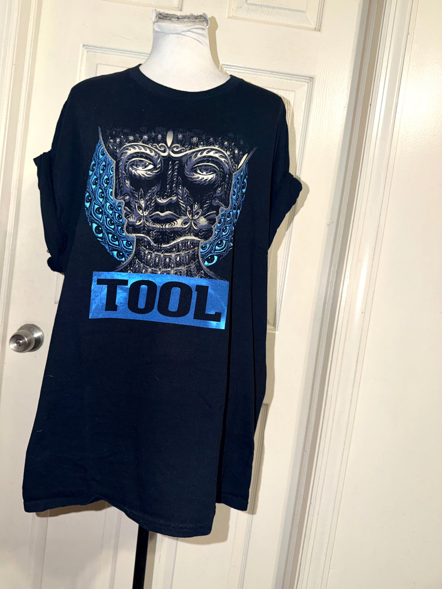 Tool Oversized Tee