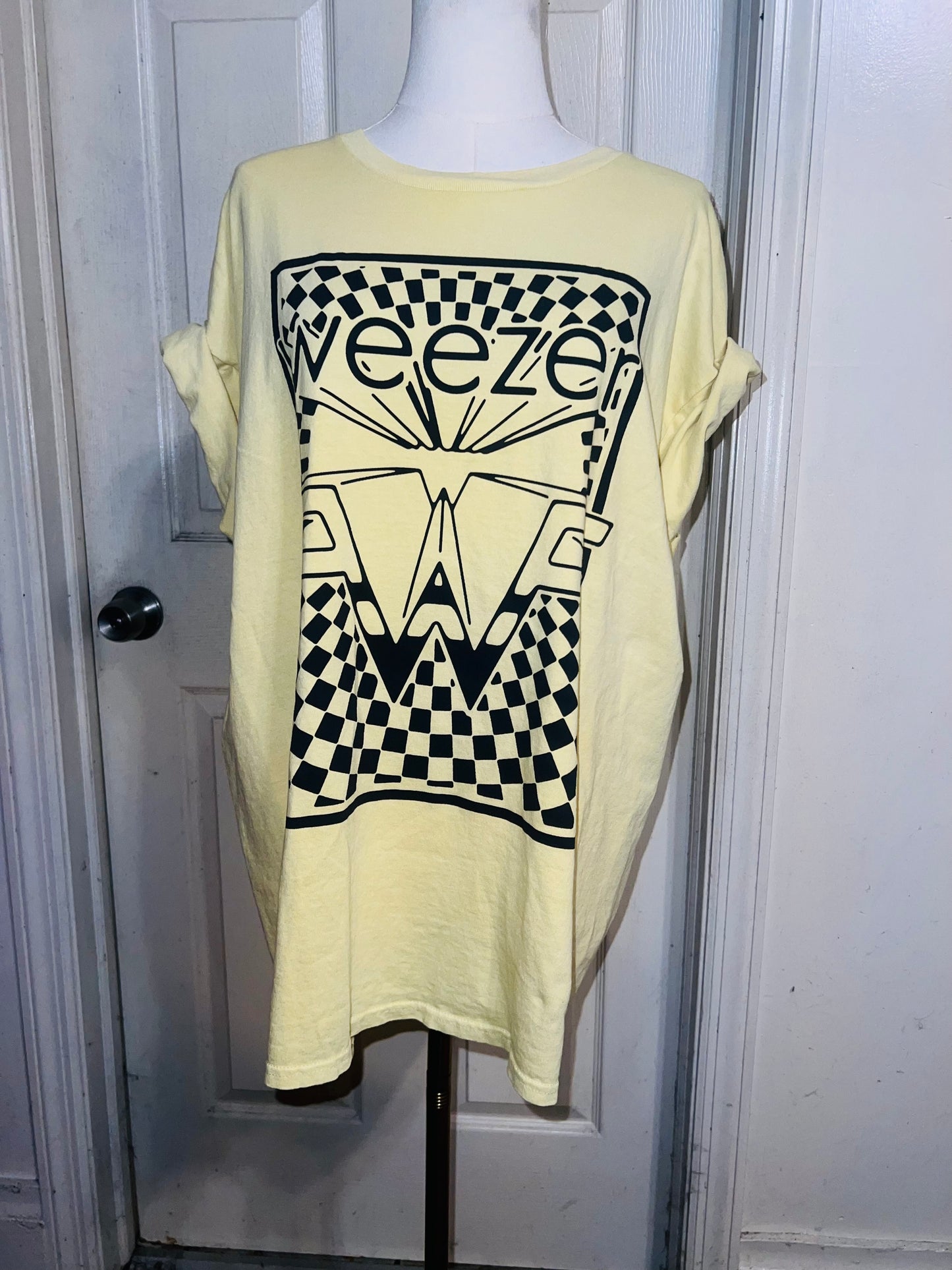 Weezer Oversized Distressed Tee