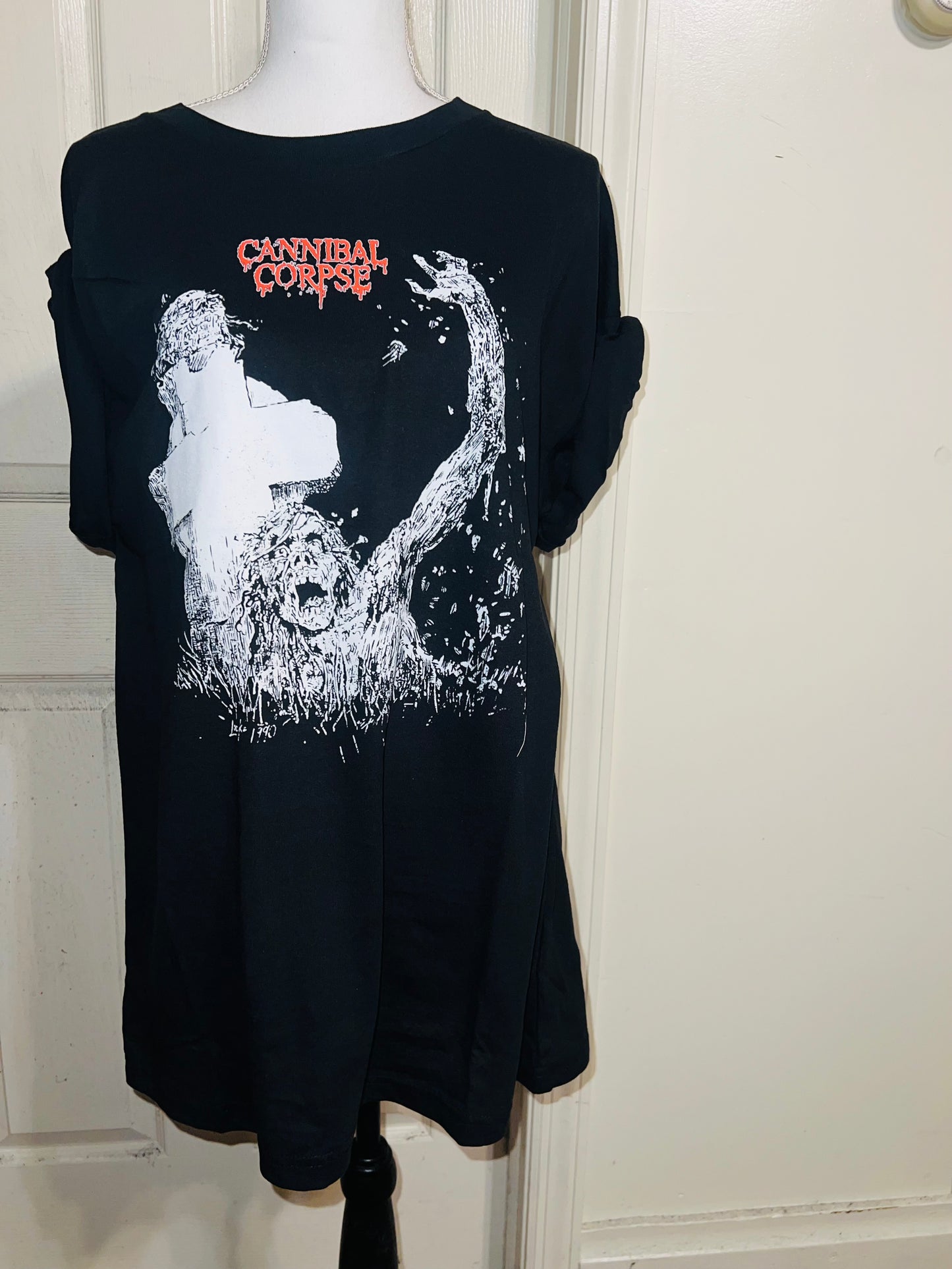 Cannibal Corpse Oversized Distressed Tee