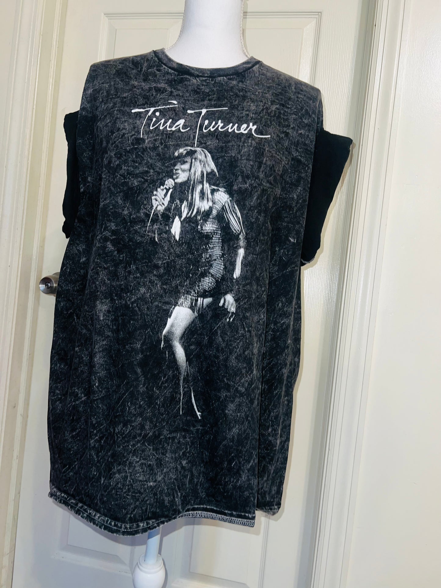 Tina Turner Oversized Distressed Tee