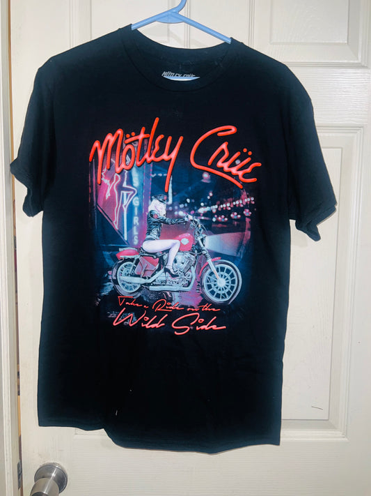 Motley Crue Oversized Distressed Tee