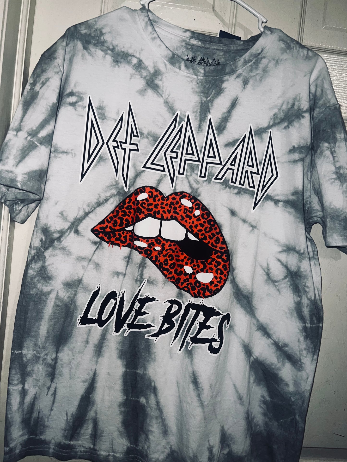 Def Leppard Love Bites Oversized Tee