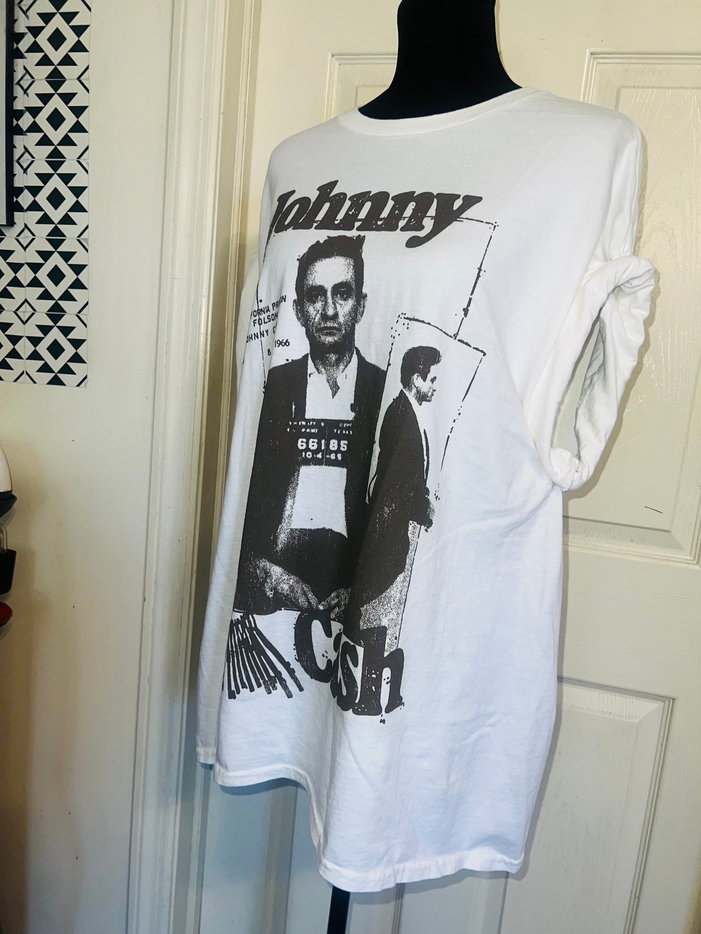 Johnny Cash Oversized Distressed Tee