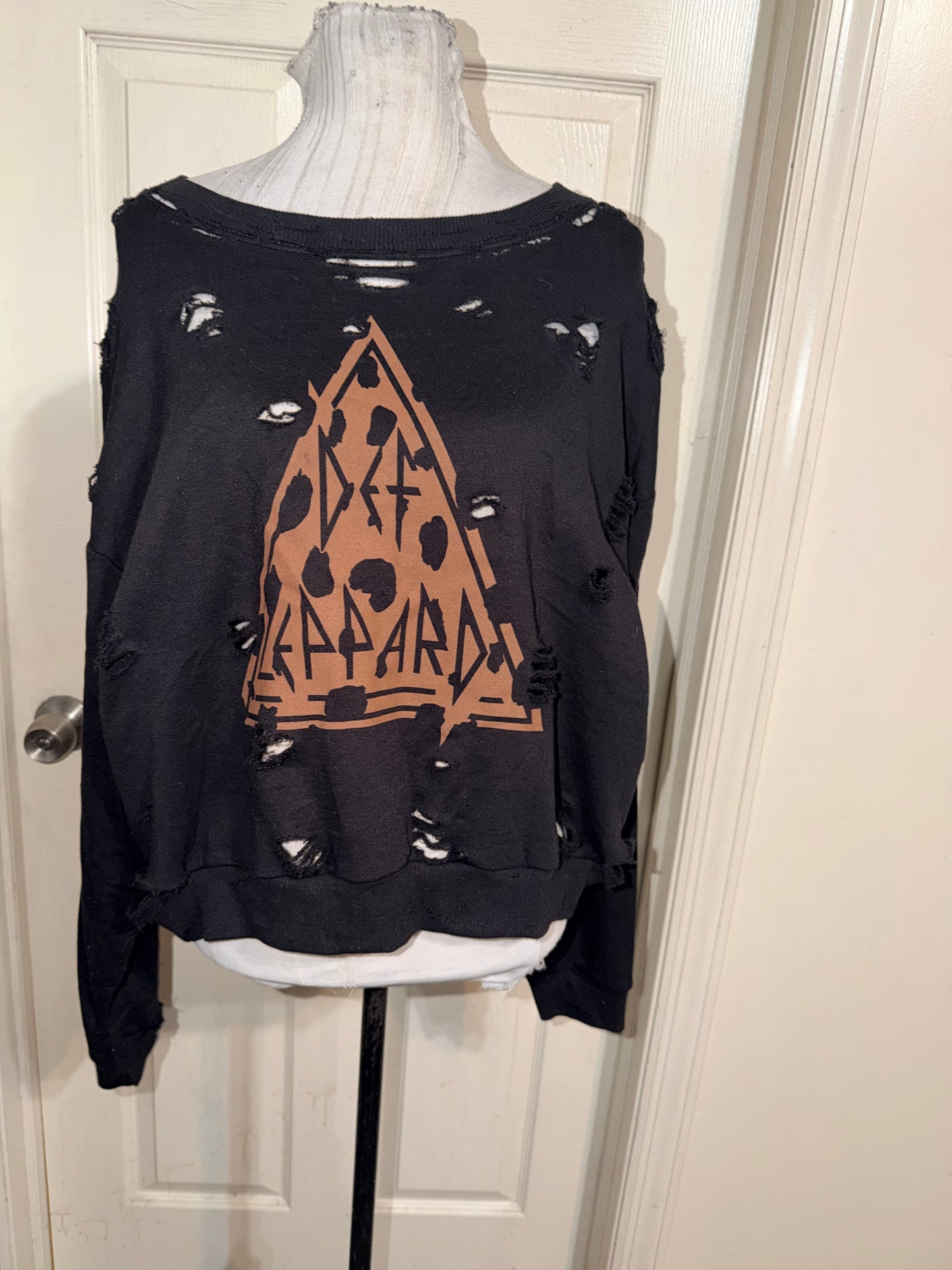Def Leppard Oversized Distressed Sweatshirt
