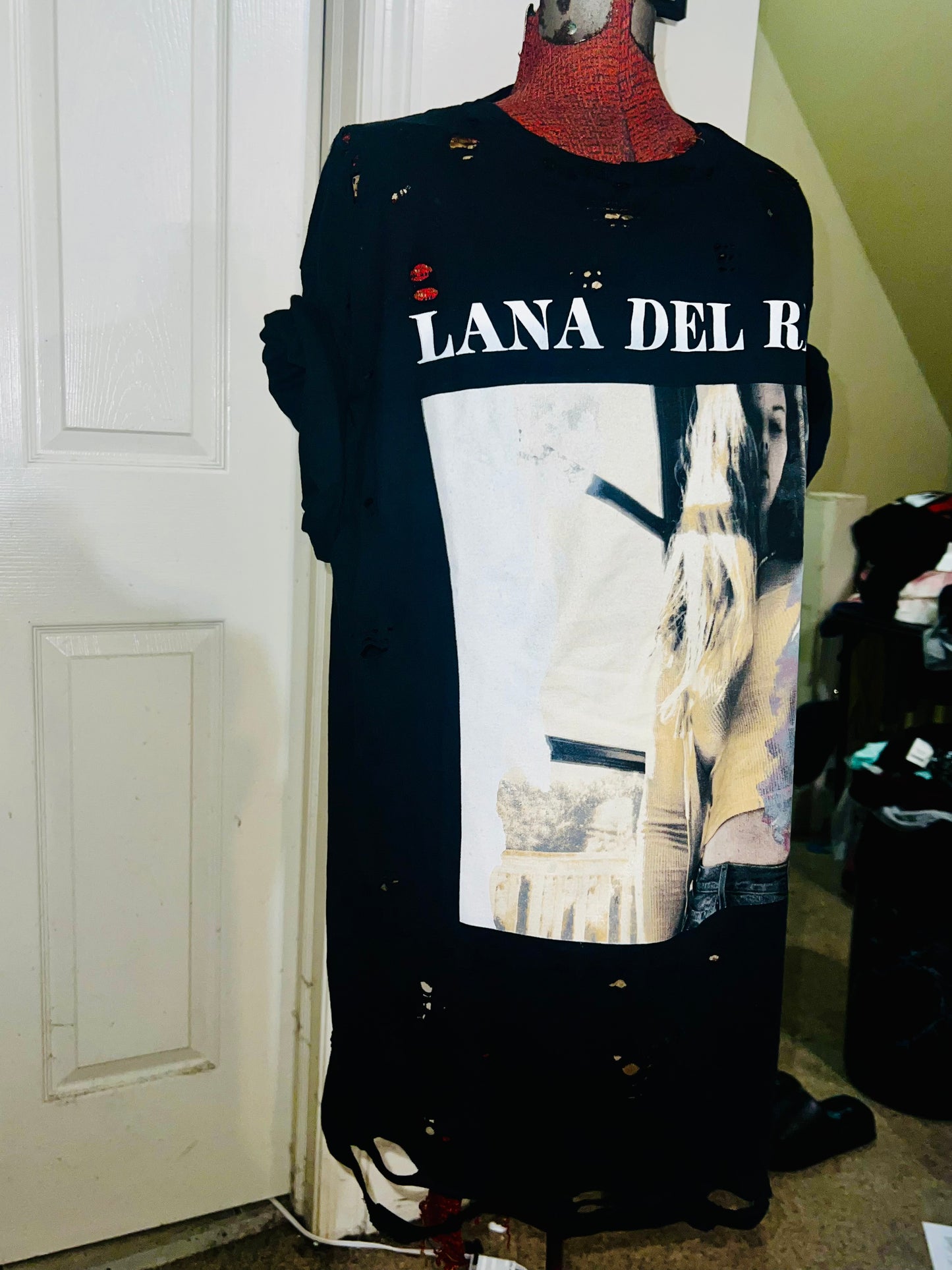 Lana Del Rey Oversized Distressed Tee