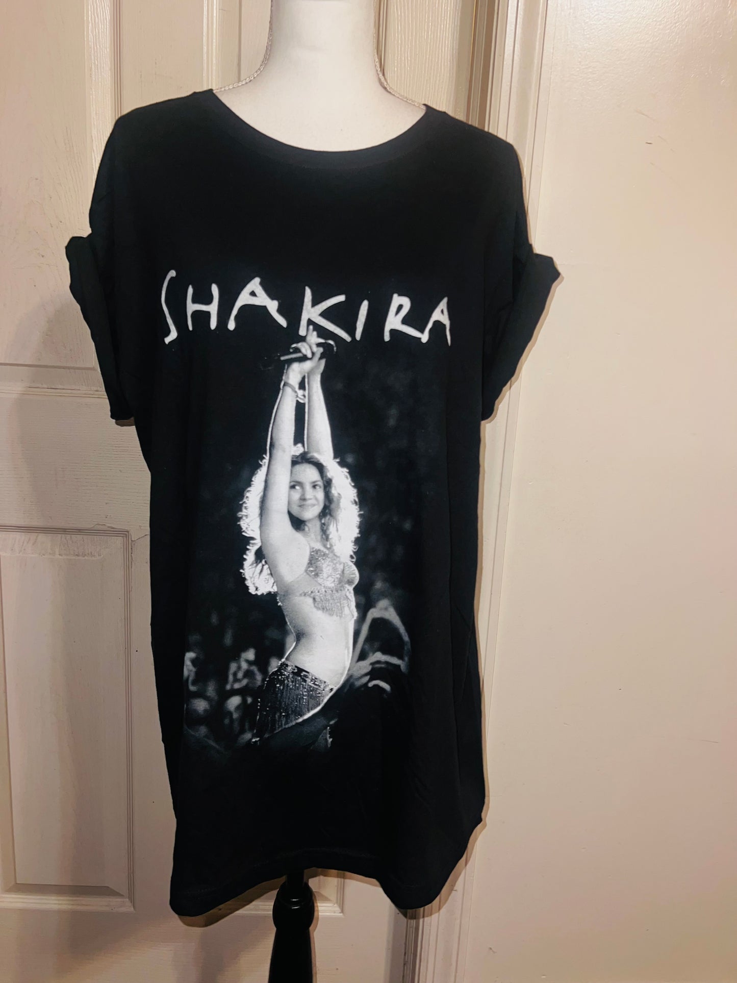 Shakira Oversized Distressed Tee