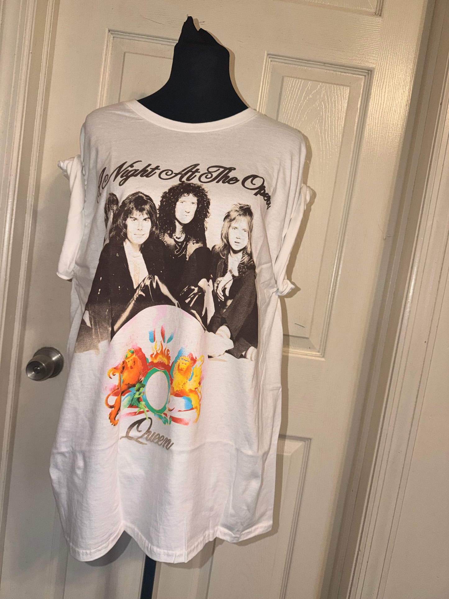 Queen Oversized Distressed Tee