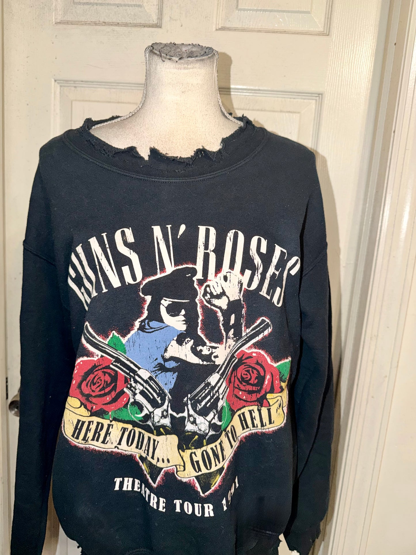 Guns N’ Roses Oversized Distressed Sweatshirt