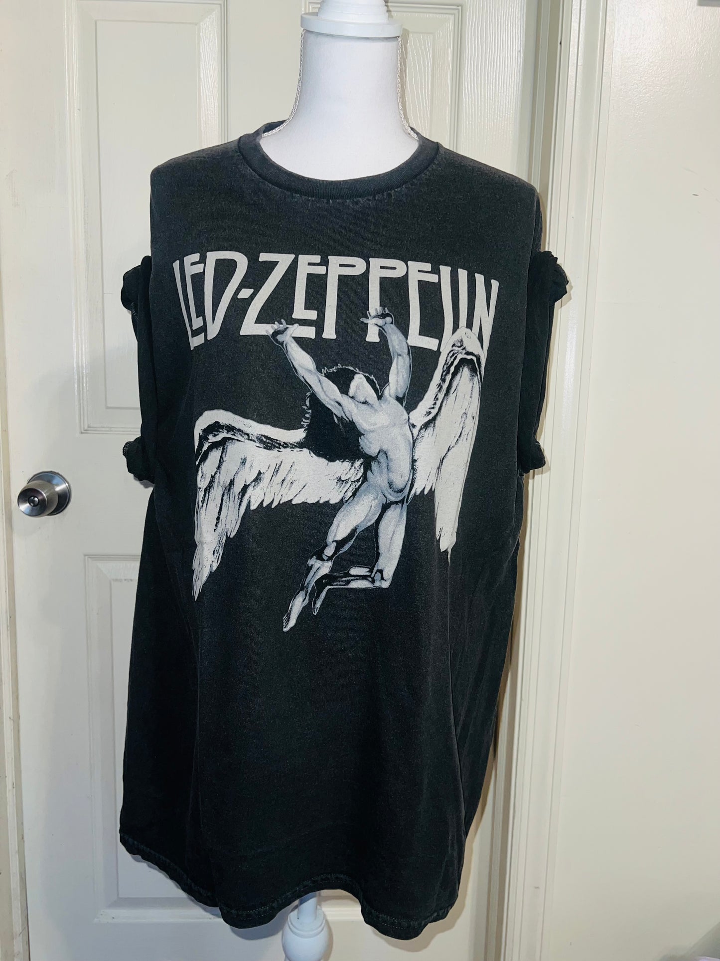 Led Zeppelin Oversized Distressed Tee