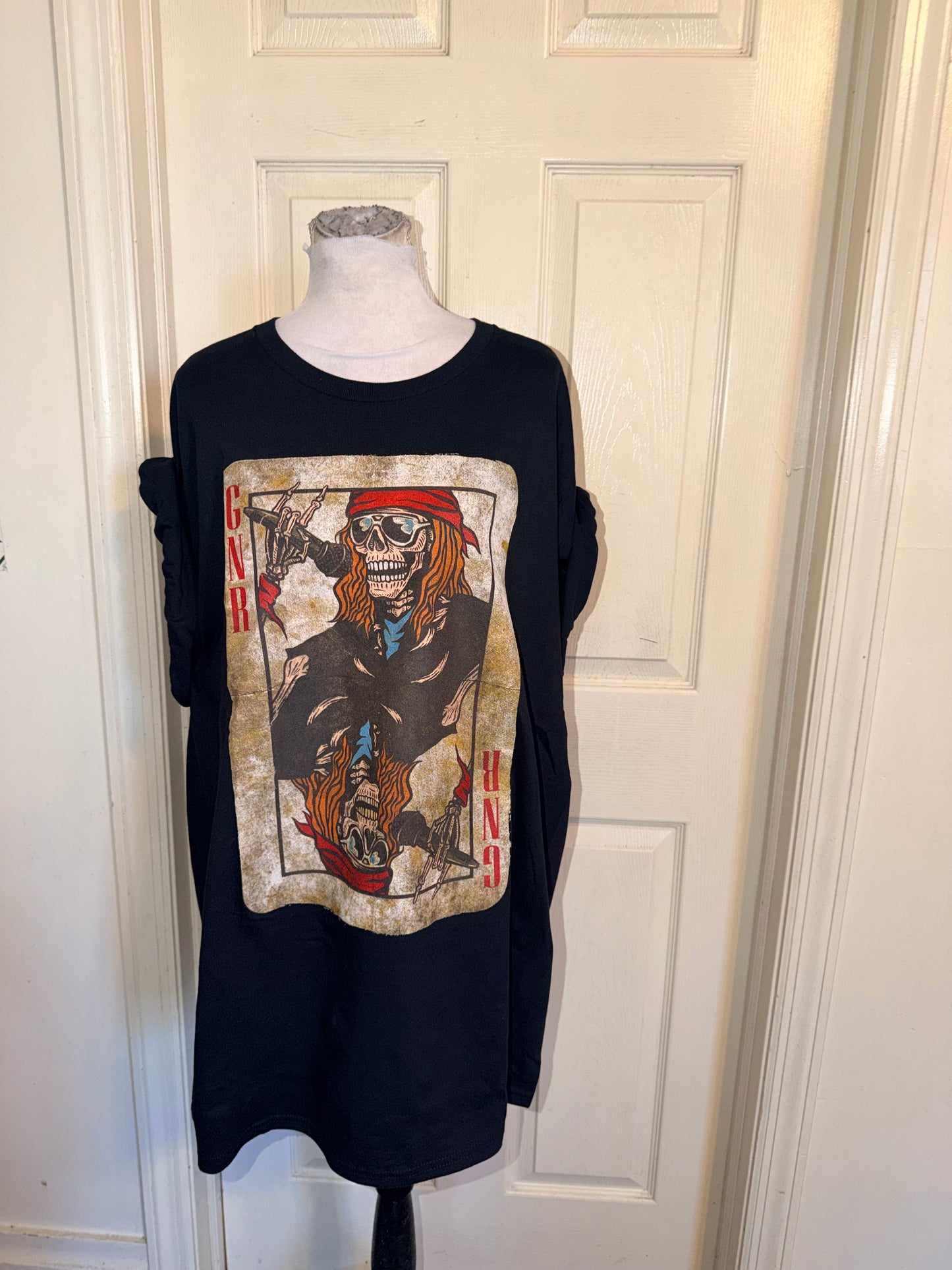 Guns N’ Roses Oversized Distressed Tee