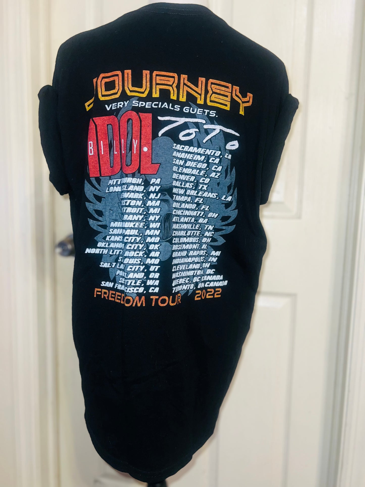 Journey (ft. Toto & Billy Idol) Oversized Distressed Tee