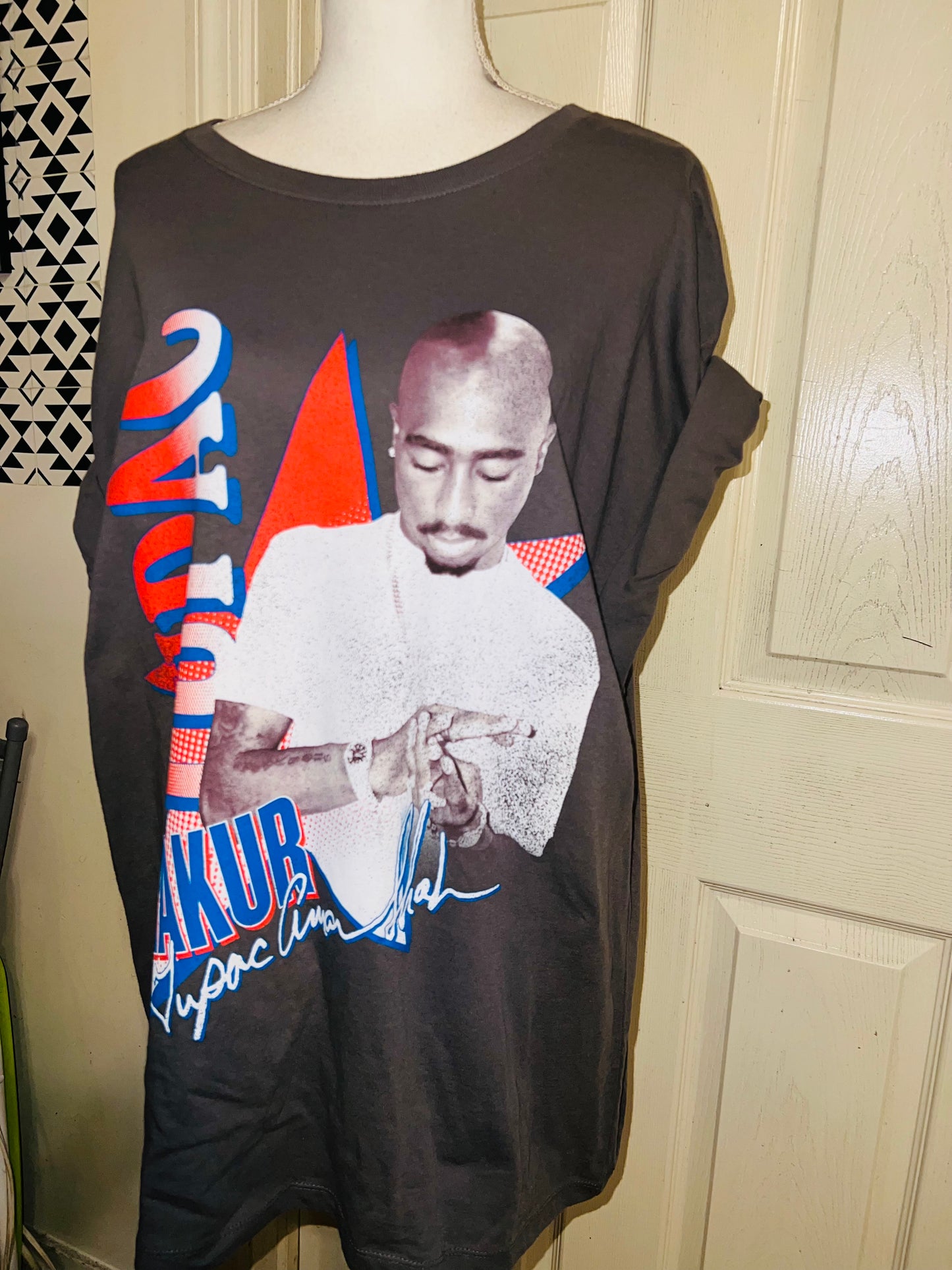 Tupac Distressed Tee