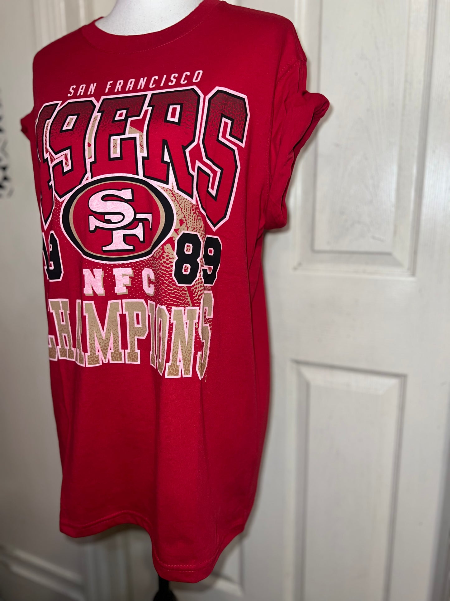 San Francisco 49ers Oversized Distressed Tee