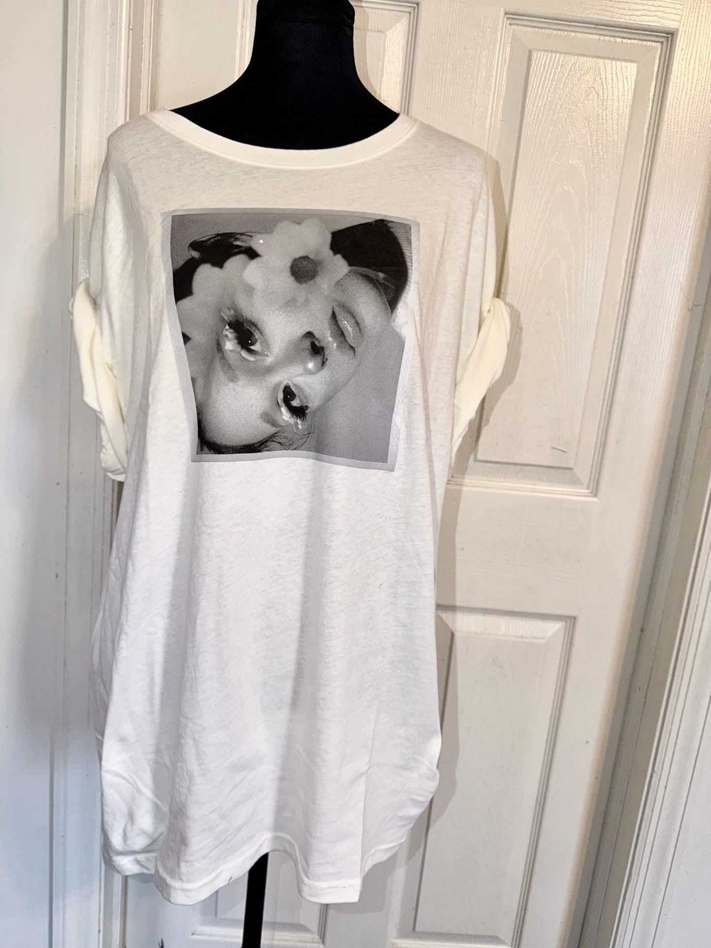 Ariana Grande Oversized Tee