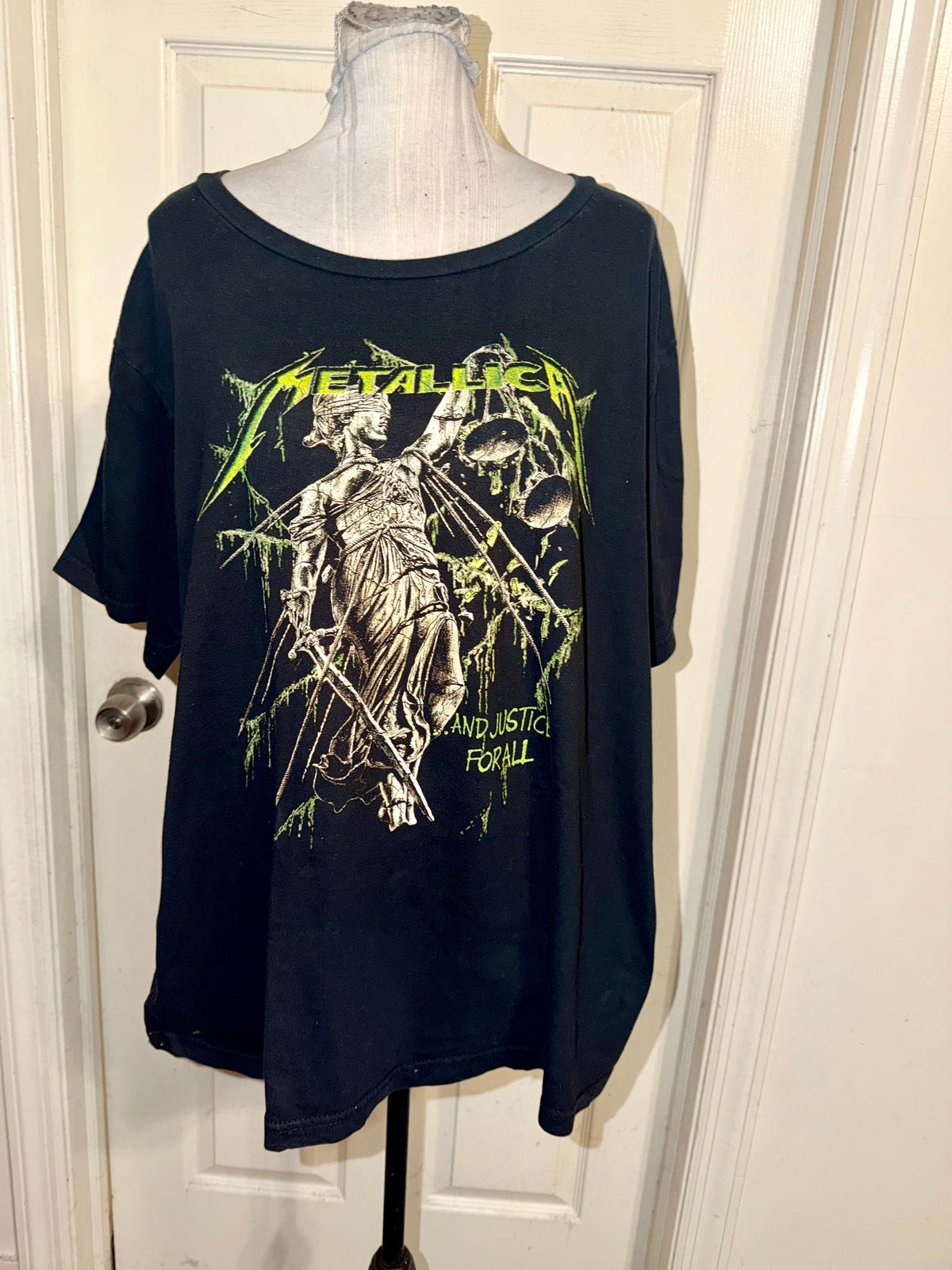 Metallica Oversized Tee