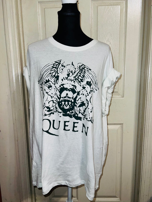 Queen Oversized Distressed Tee