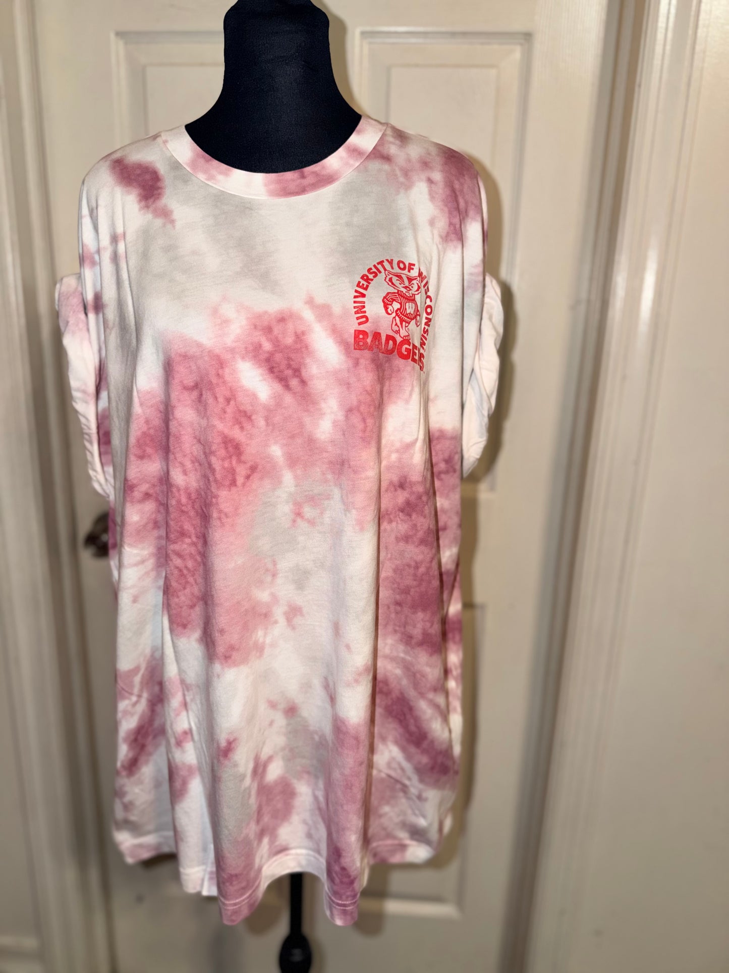 Wisconsin Badgers Oversized Double Sided Tee