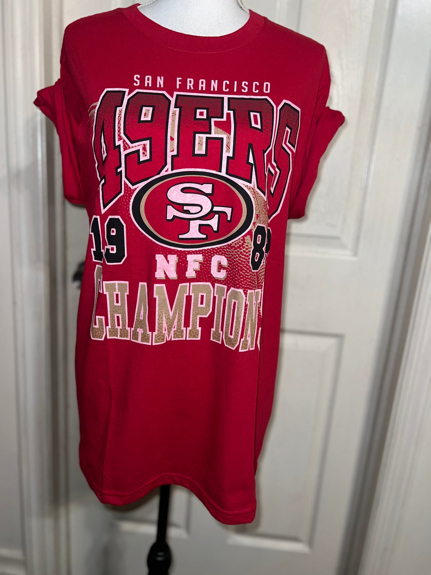 San Francisco 49ers Oversized Distressed Tee