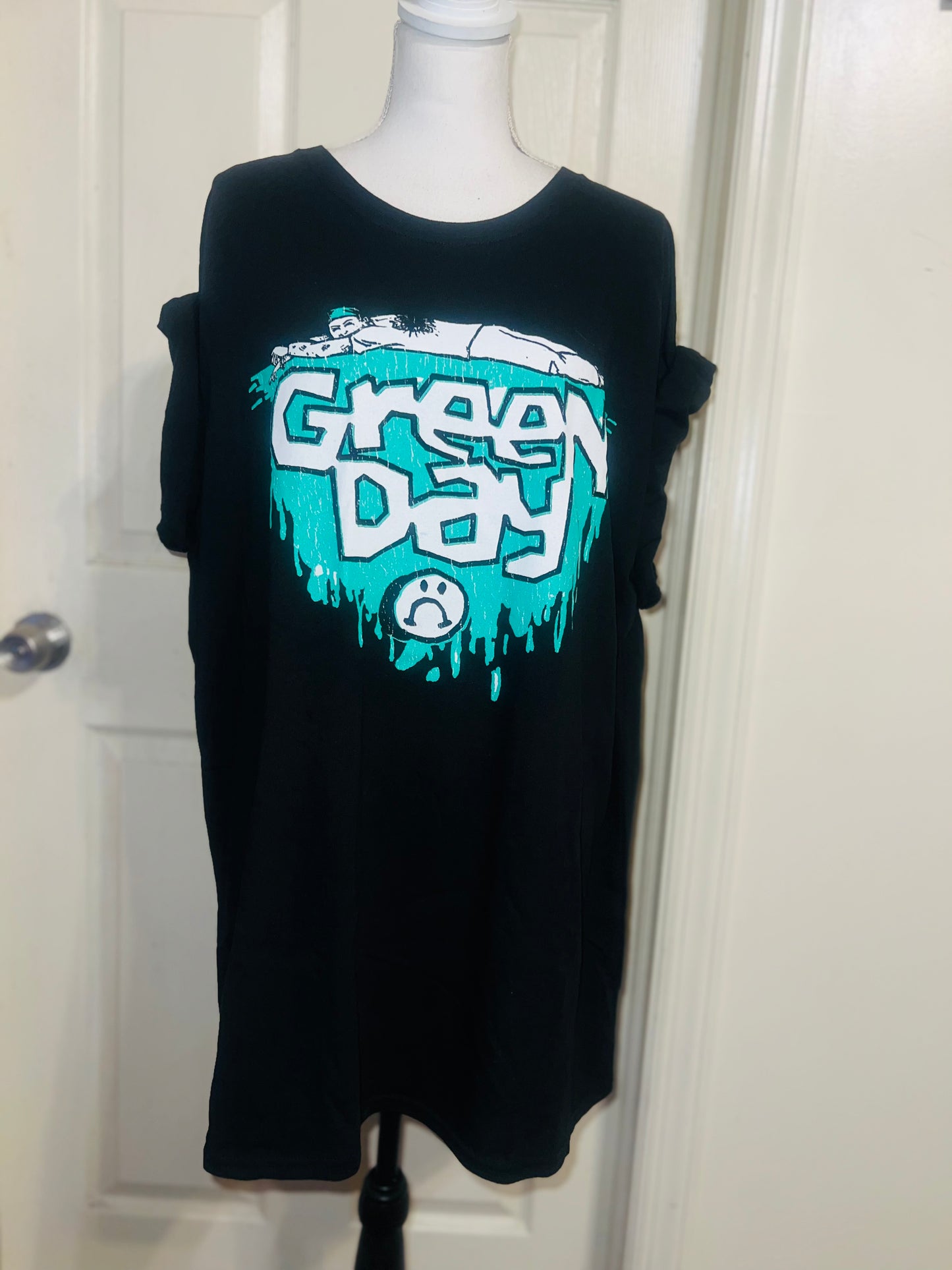 Green Day Oversized Distressed Tee