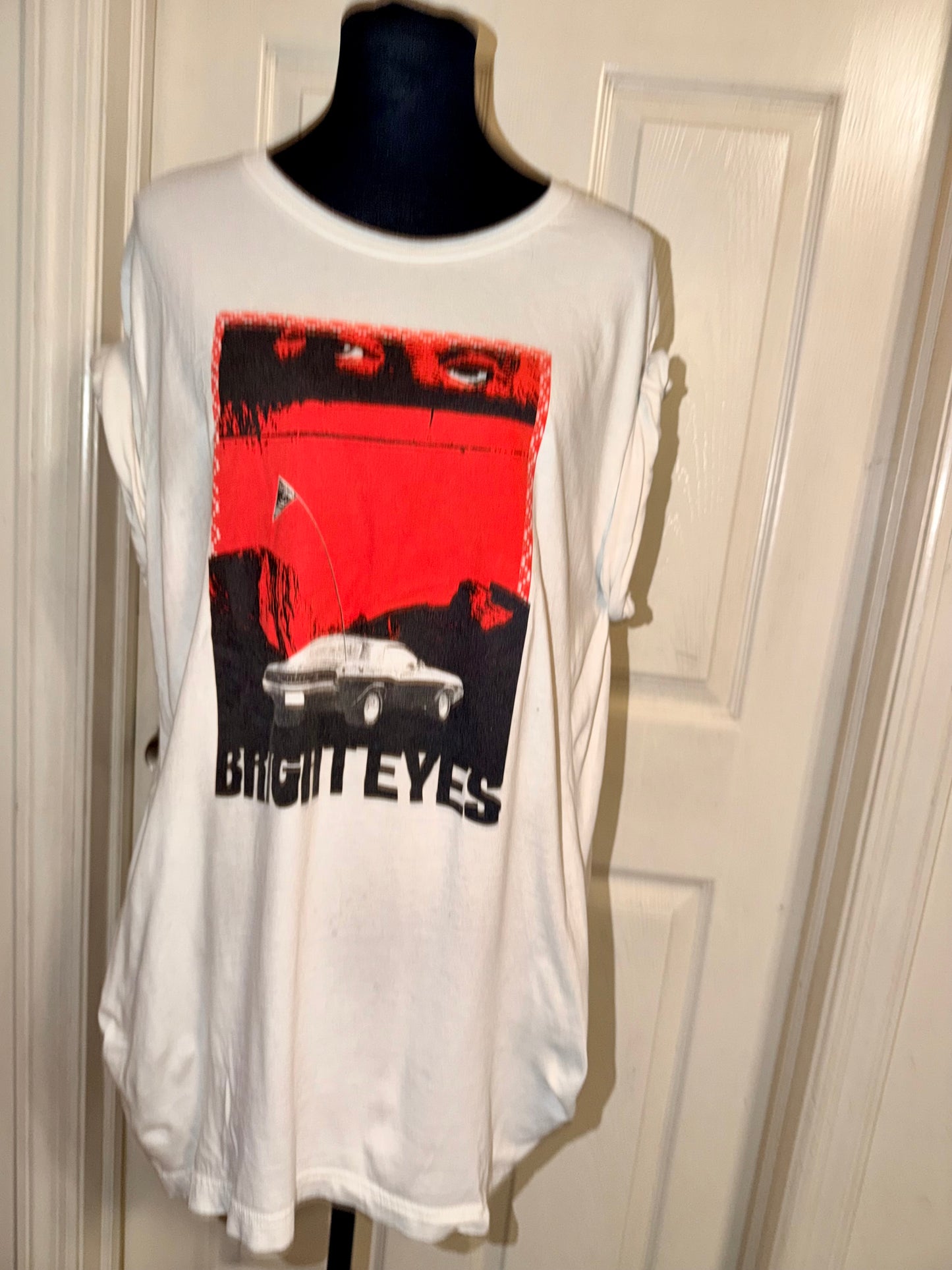 Bright Eyes Oversized Tee