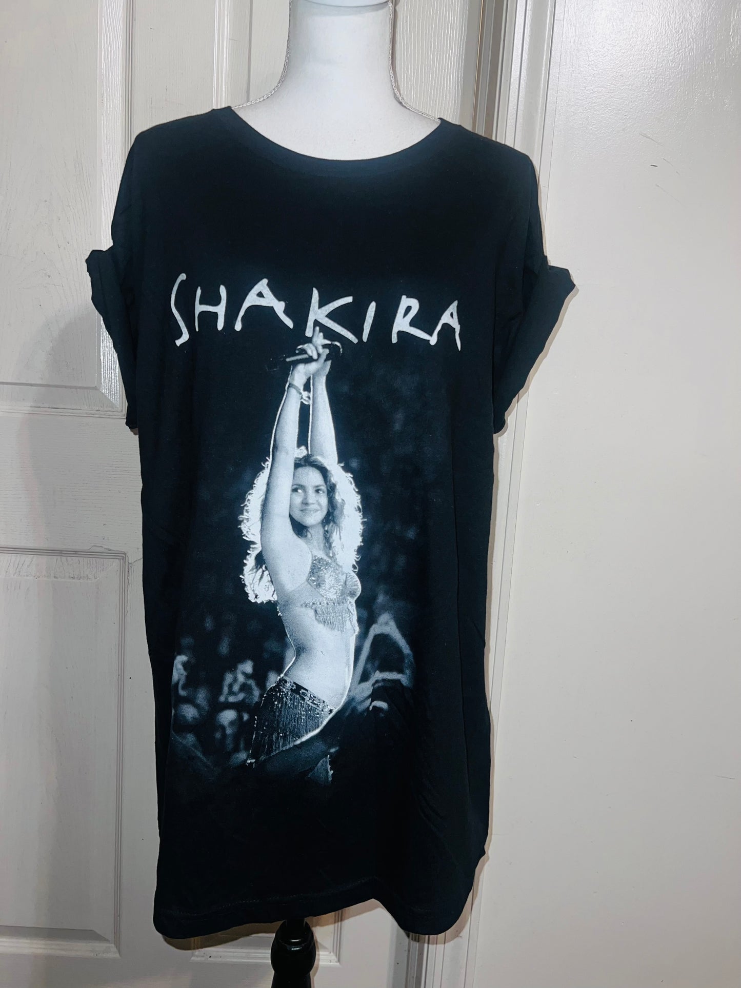 Shakira Oversized Distressed Tee