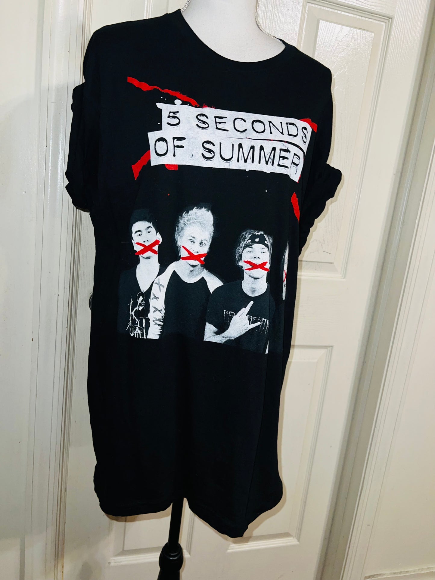 5 Seconds of Summer Distressed Tee