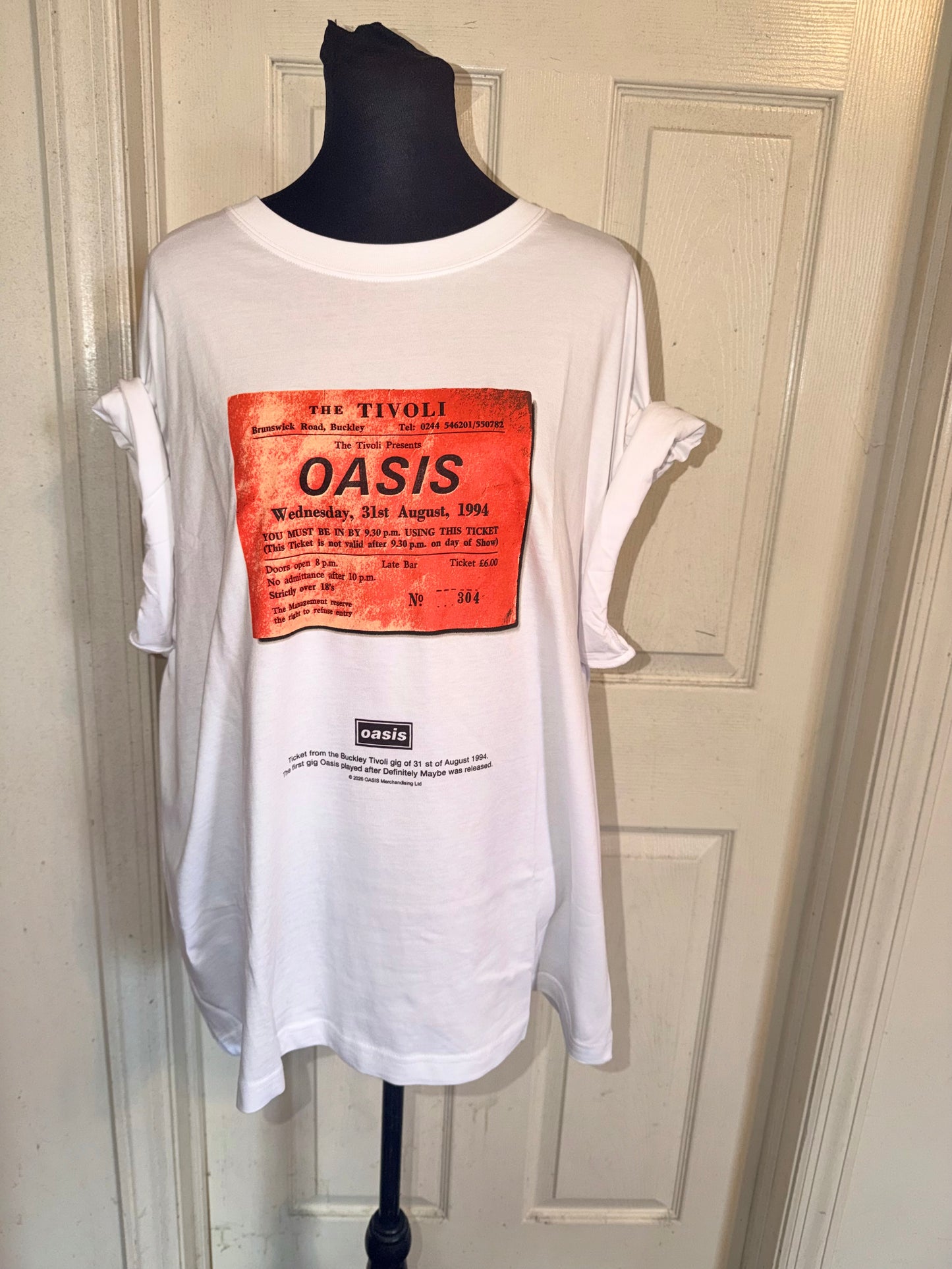 Oasis Oversized Distressed Tee