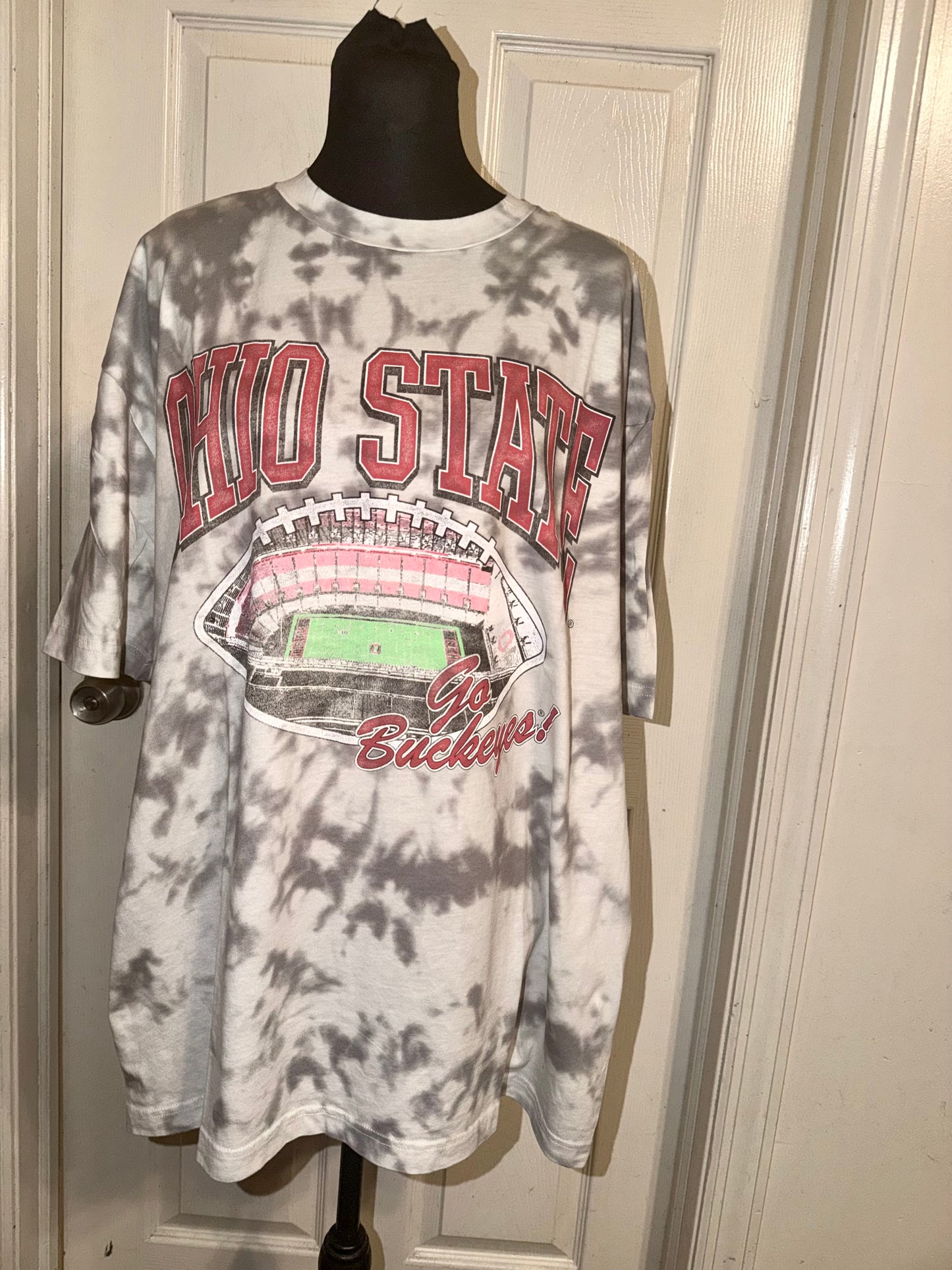 Ohio State Oversized Distressed Tee